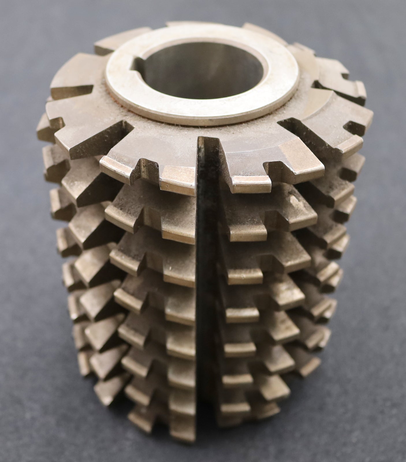 Bild des Artikels PWS-Zahnrad-Wälzfräser-gear-hob-m=7,0mm-BPII-nach-DIN-3972-20°-EGW-Rest-90%
