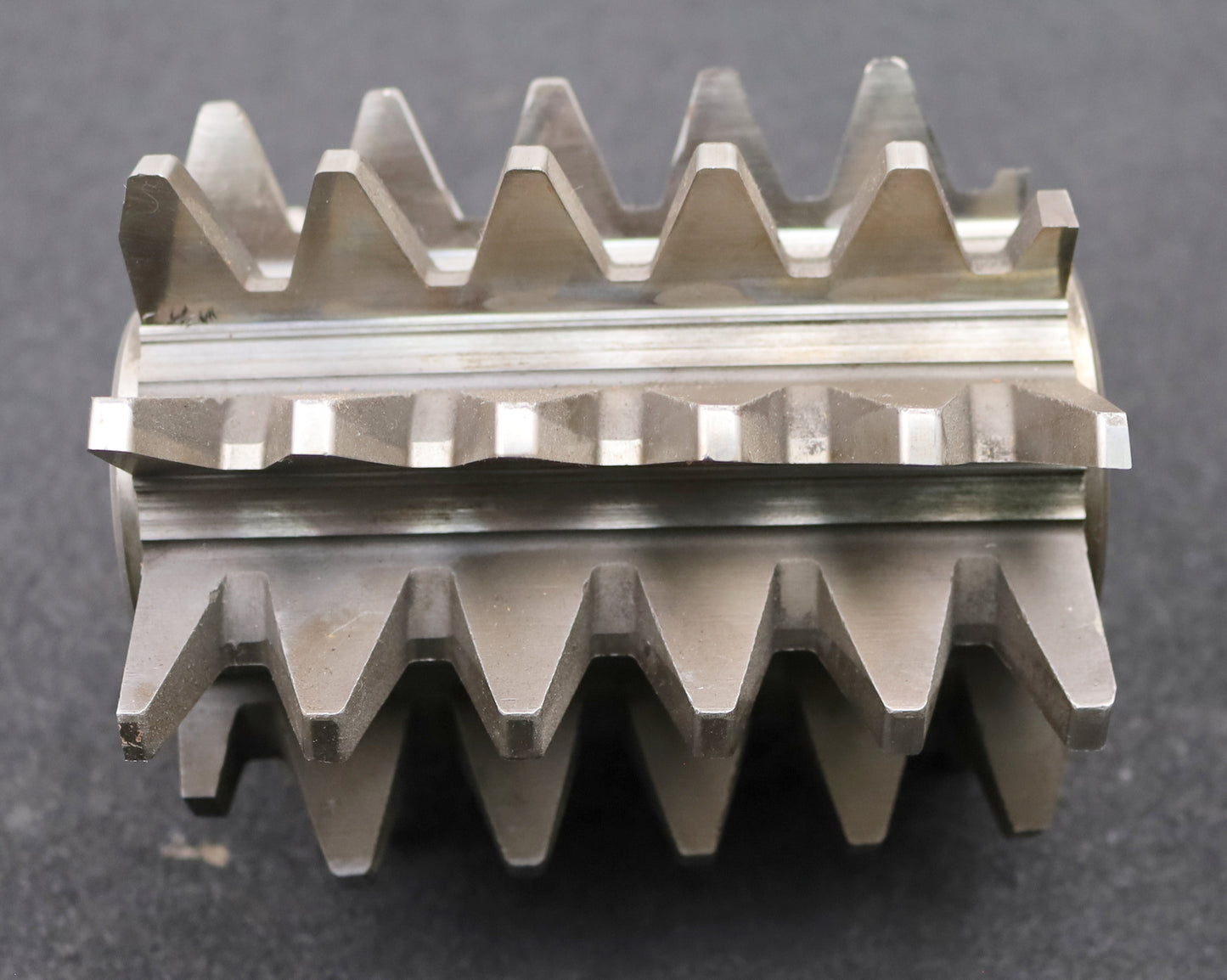 Bild des Artikels PWS-Zahnrad-Wälzfräser-gear-hob-m=8,0mm-BPIII-DIN-3972-20°-EGW-Ø119x140xØ40mm