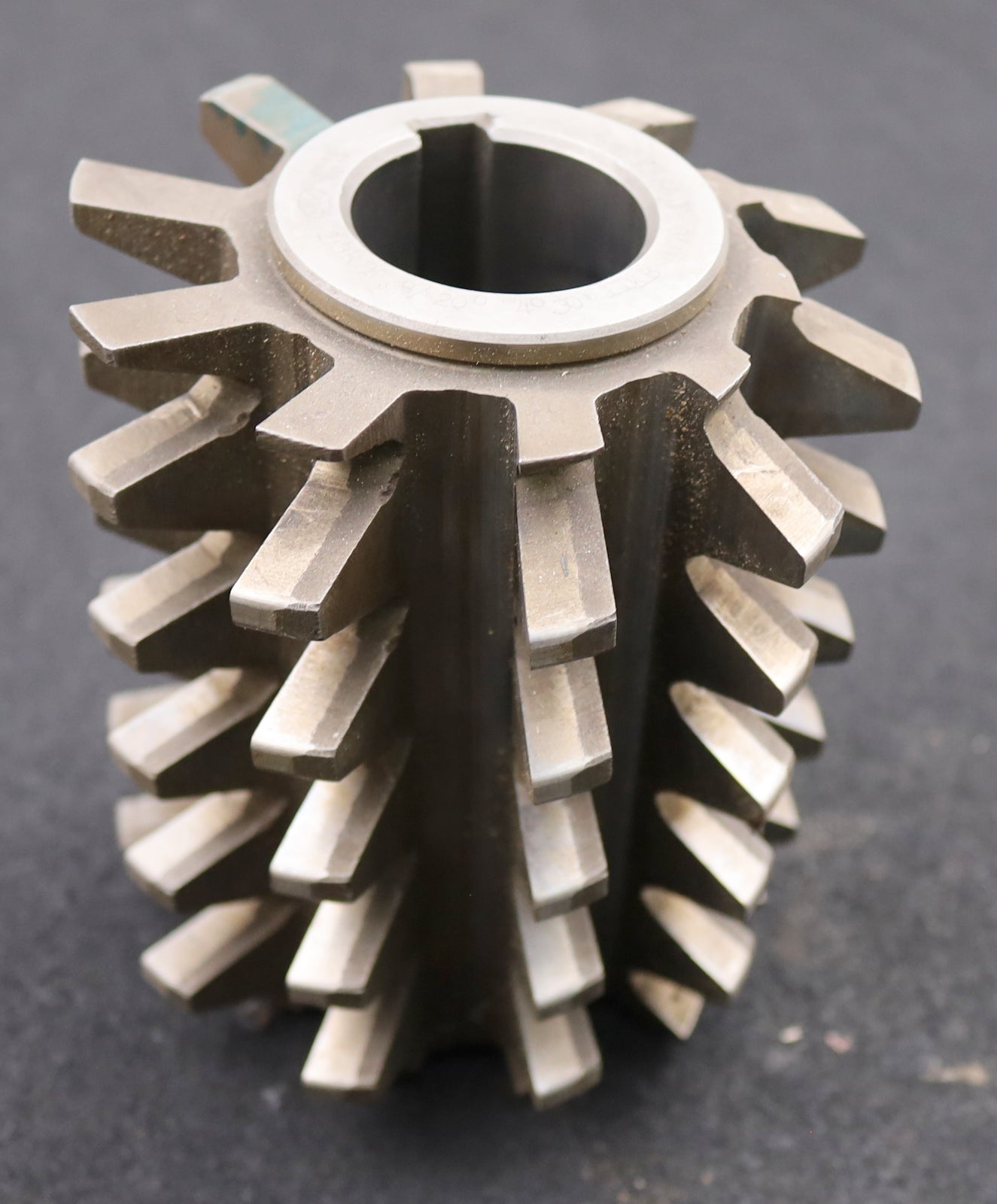 Bild des Artikels PWS-Zahnrad-Wälzfräser-gear-hob-m=8,0mm-BPII-nach-DIN-3972-20°-EGW-1gg.-Rechts