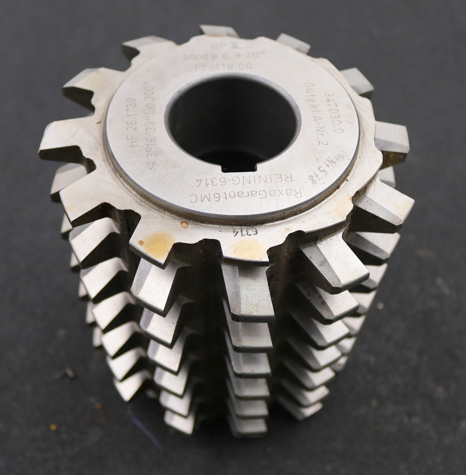 Bild des Artikels LENZEN-Zahnrad-Wälzfräser-gear-hob-m=8,0mm-BPIII-nach-DIN-3972-20°-EGW