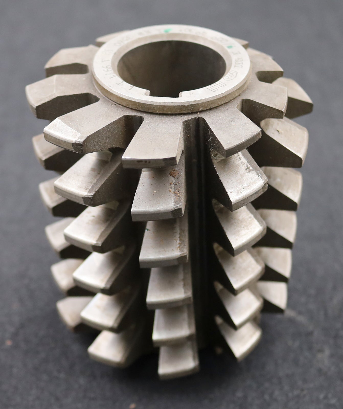 PWS Zahnrad-Wälzfräser m= 7,0mm BPII nach DIN 3972 EGW 20° Ø110x135xØ40mm LKN