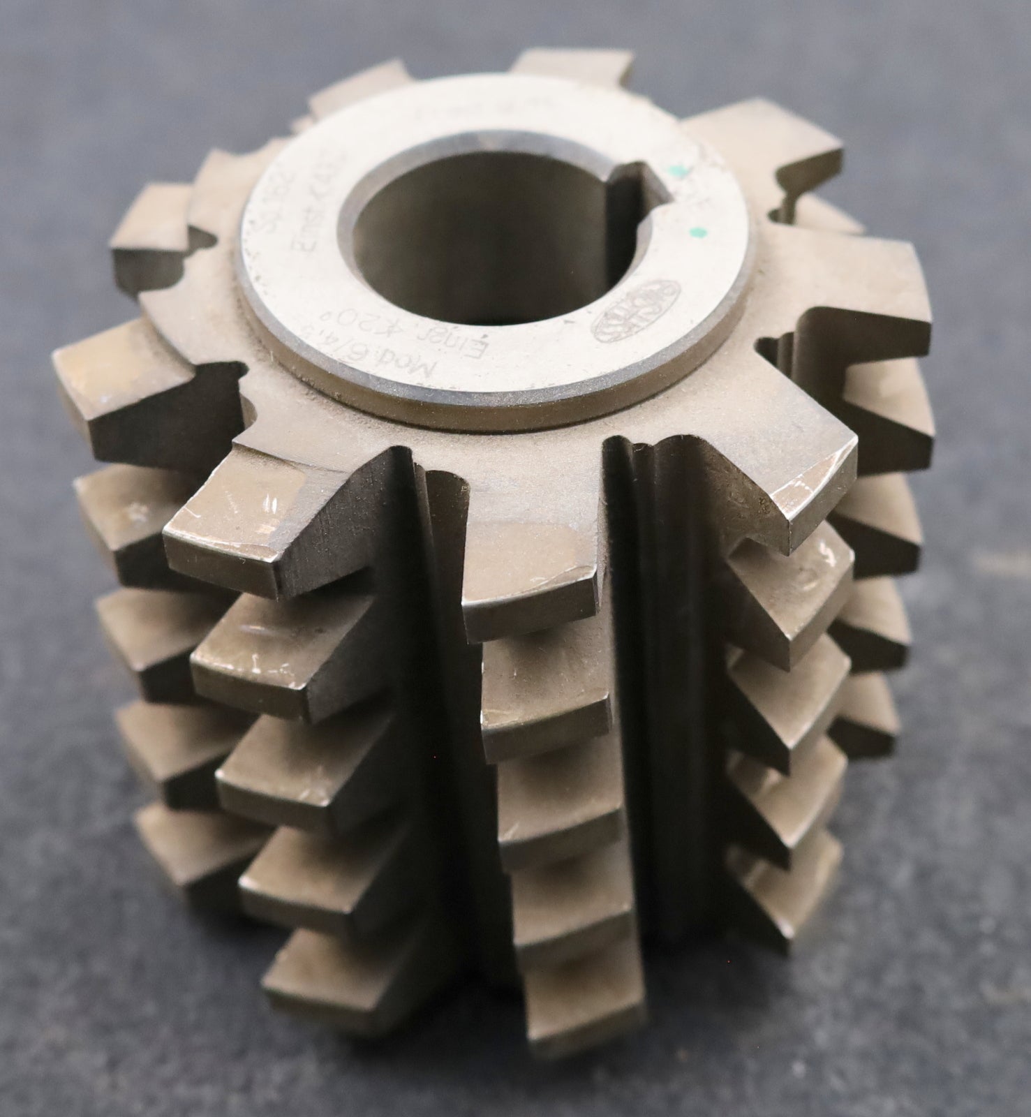 Bild des Artikels PWS-Zahnrad-Wälzfräser-gear-hob-m=6,0mm-20°-EGW-Ø100x100xØ32mm-mit-LKN