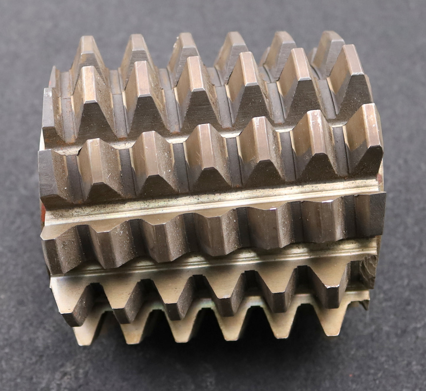 Bild des Artikels MAY-Zahnrad-Wälzfräser-gear-hob-m=6,0mm-20°-EGW-Ø123x125xØ40mm-mit-LKN