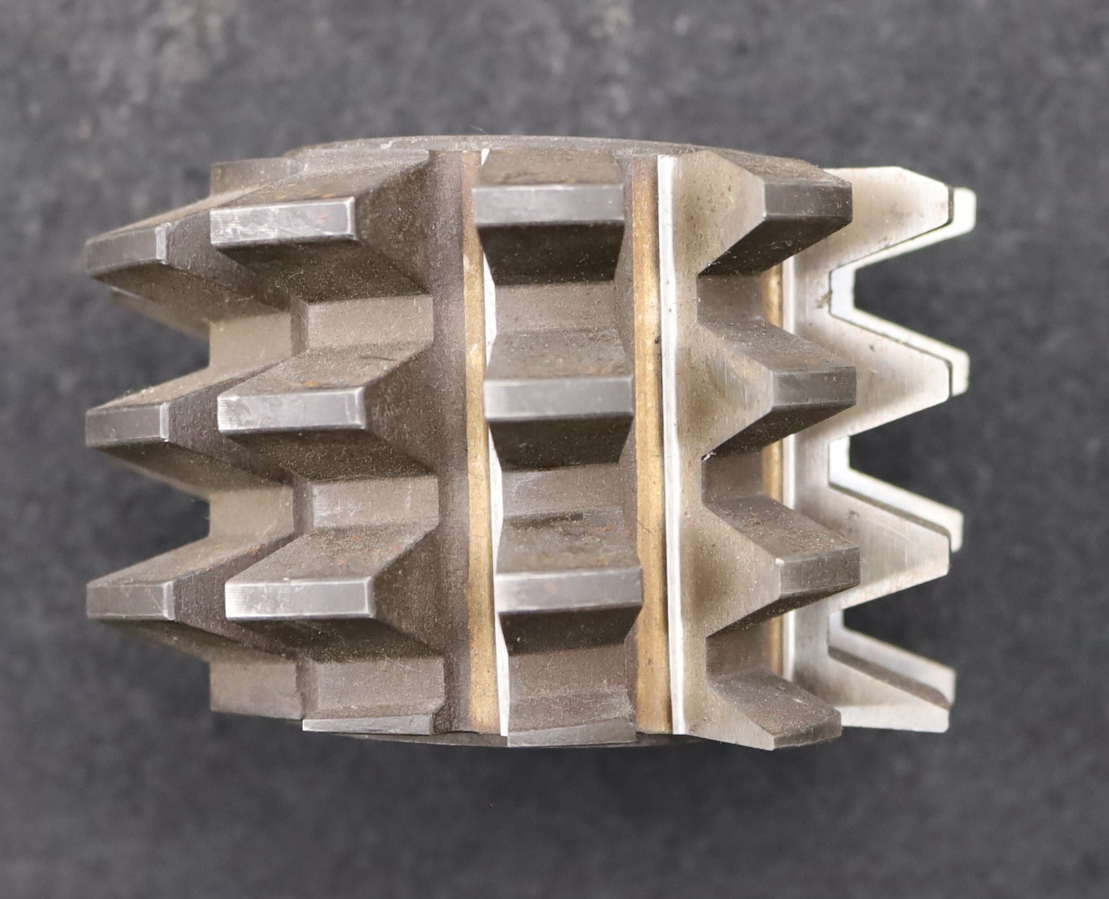 Bild des Artikels MAY-Zahnrad-Wälzfräser-gear-hob-m=6,0mm-20°-EGW-Ø103x65xØ32mm-mit-LKN