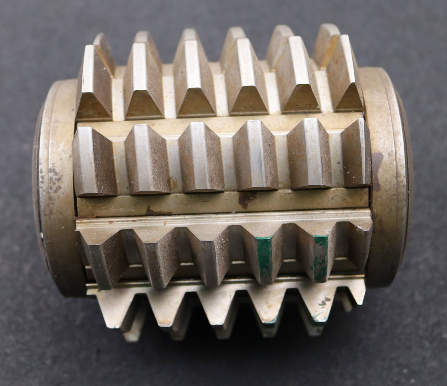 Bild des Artikels Zahnrad-Wälzfräser-gear-hob-m=6,0mm-BPII-nach-DIN-3972-20°-EGW