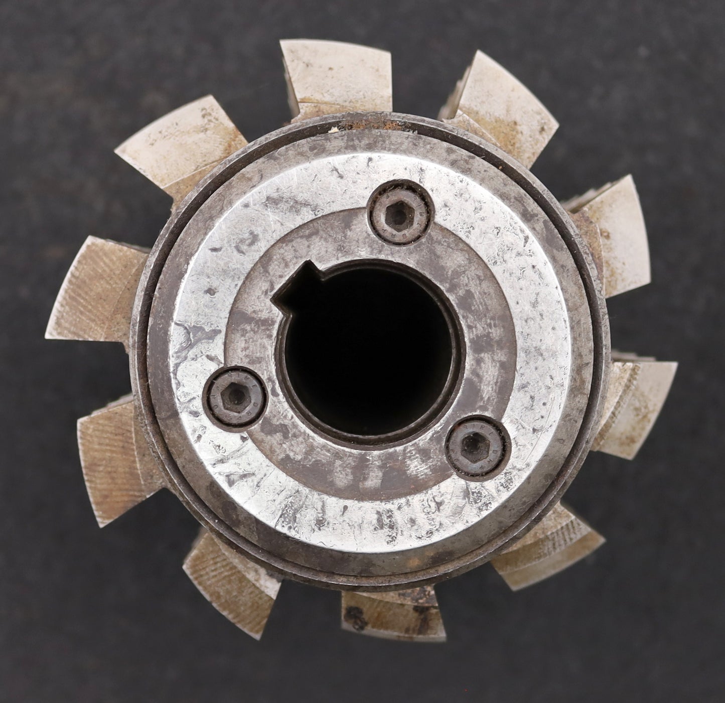 Bild des Artikels Zahnrad-Wälzfräser-gear-hob-m=6,0mm-BPII-nach-DIN-3972-20°-EGW