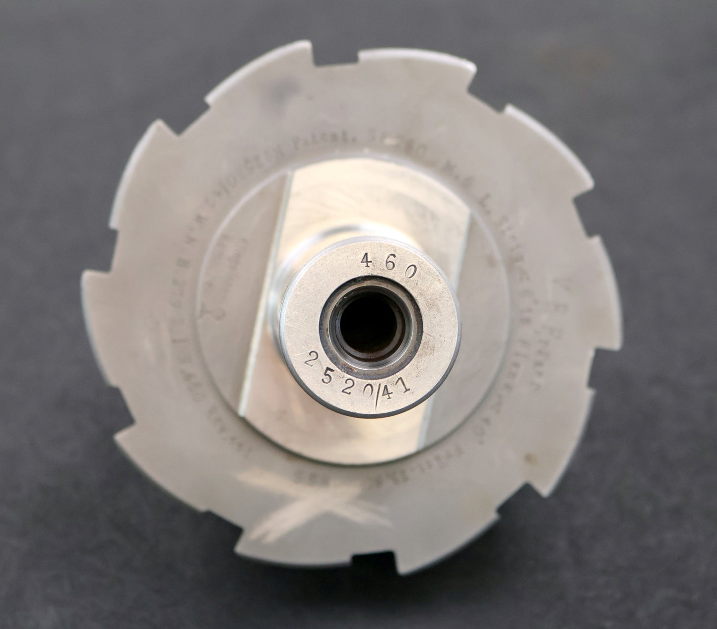 KLINGELNBERG Palloid-Wälzfräser m= 6,0 20° EGW Zahnform I 1-gg. Links Rest 70%