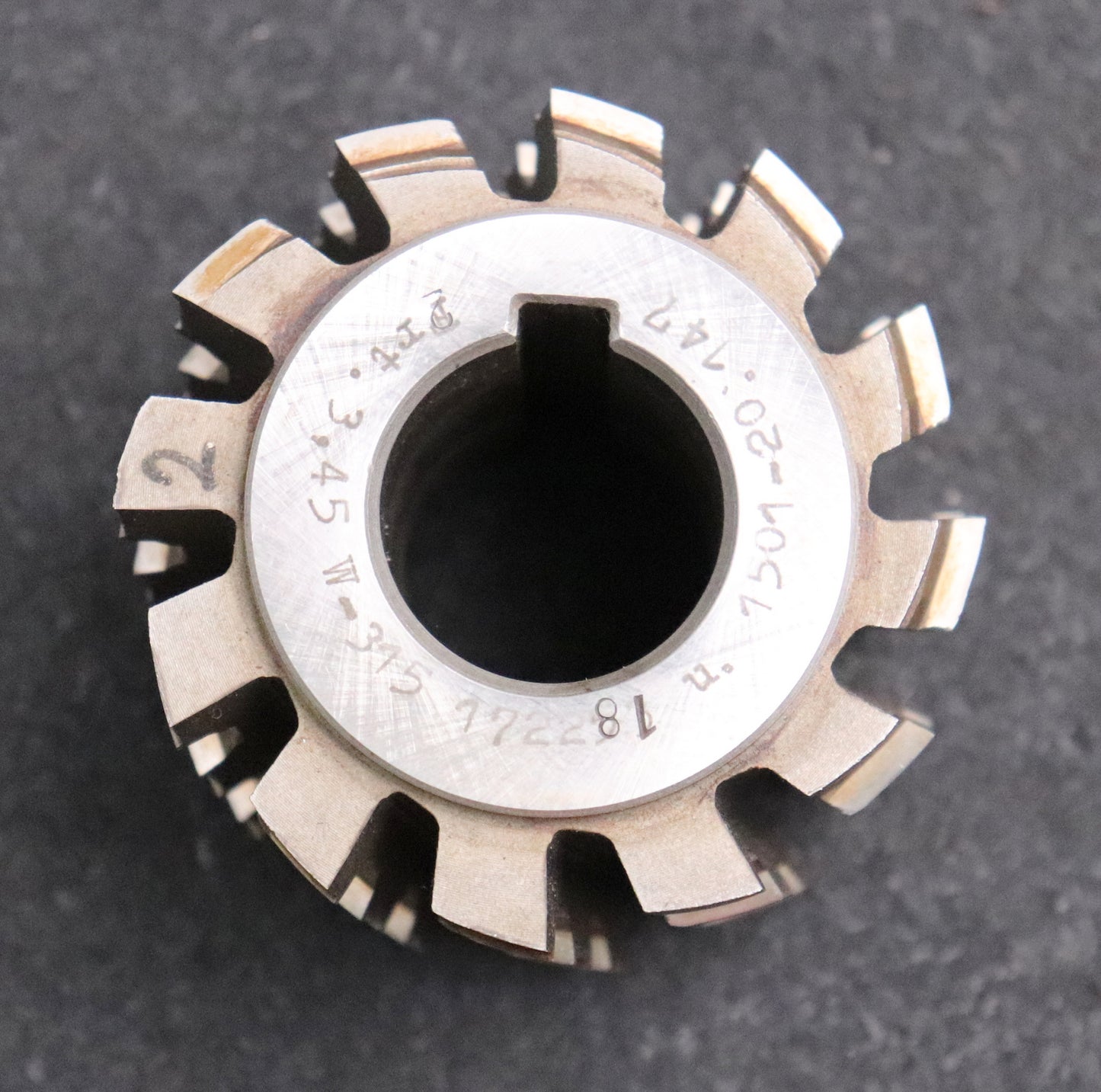 Bild des Artikels PWS-Keilwellenwälzfräser-8-Keile-56,3x61,9x10,34-mit-Höcker-Fertigfräser