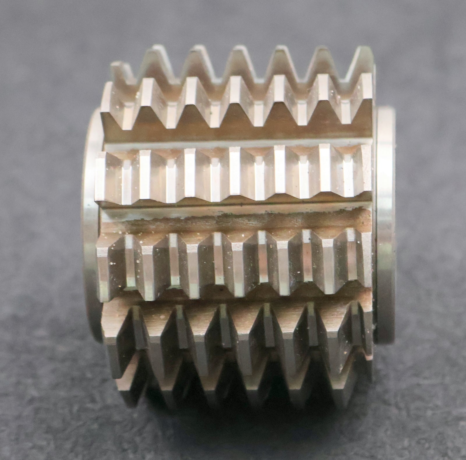 Bild des Artikels PWS-Zahnrad-Wälzfräser-gear-hob-m=-2,5mm-20°-EGW-Ø70x56xØ27mm-mit-LKN-BPII