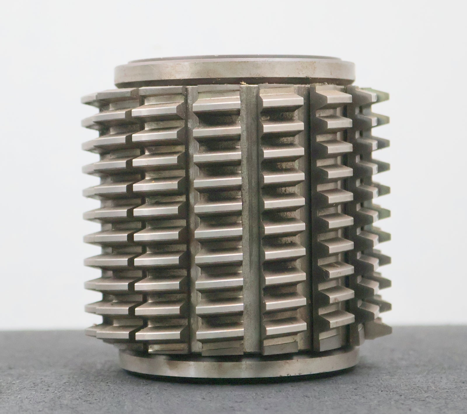 Bild des Artikels FETTE-Zahnrad-Wälzfräser-gear-hob-m=-2,5mm-15°-EGW-Ø101x105xØ32mm-mit-LKN