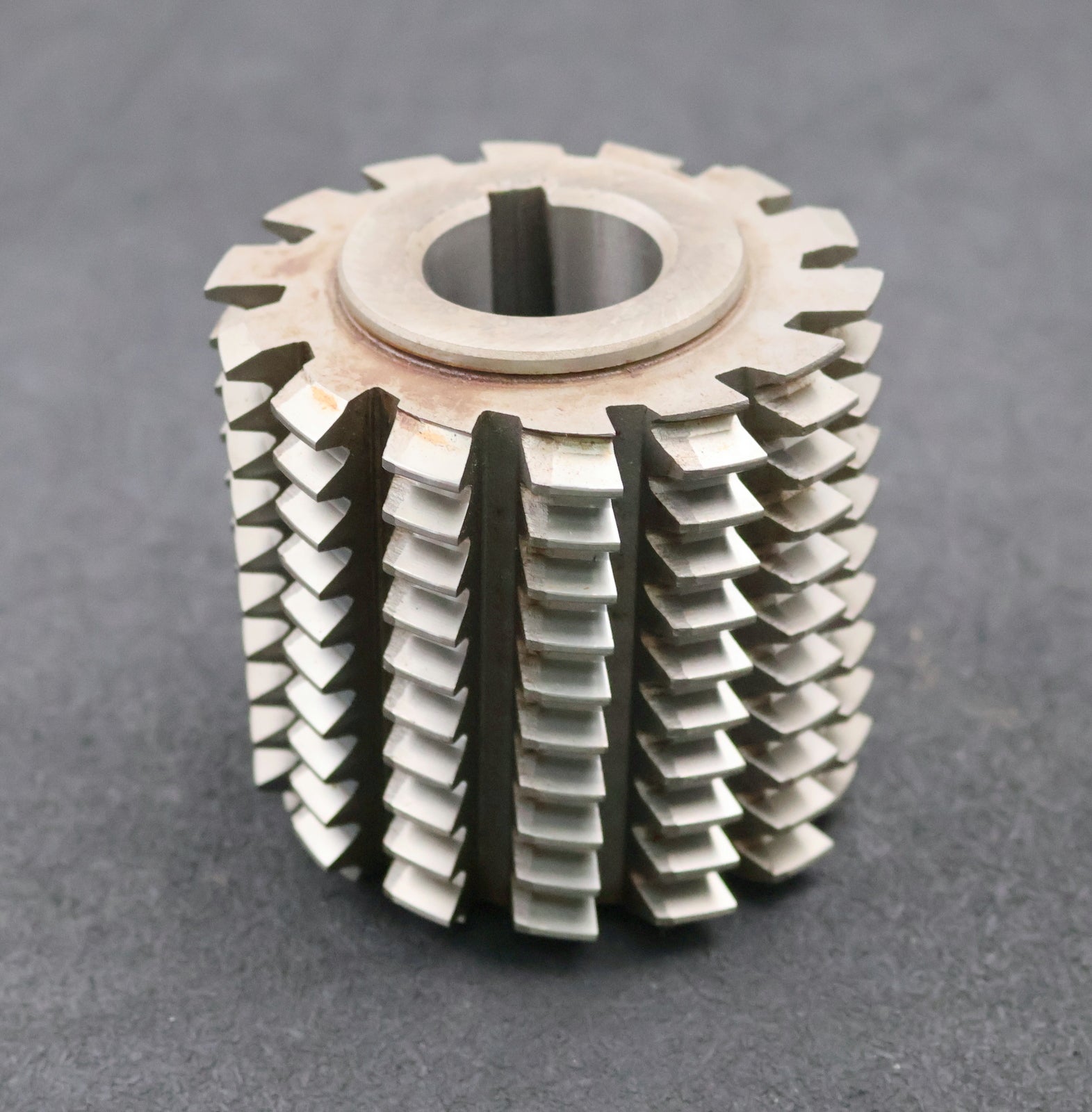 Bild des Artikels PWS-Zahnrad-Wälzfräser-gear-hob-m=-2,5mm-20°-EGW-Ø90x88xØ32mm-LKN-BPIII