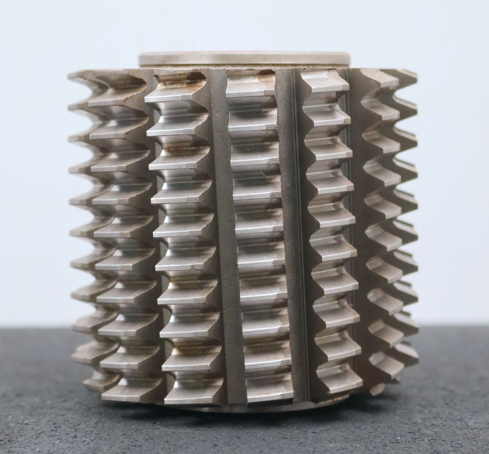 Bild des Artikels PWS-Zahnrad-Wälzfräser-gear-hob-m=-2,5mm-20°-EGW-Ø90x88xØ32mm-mit-LKN-BPIII