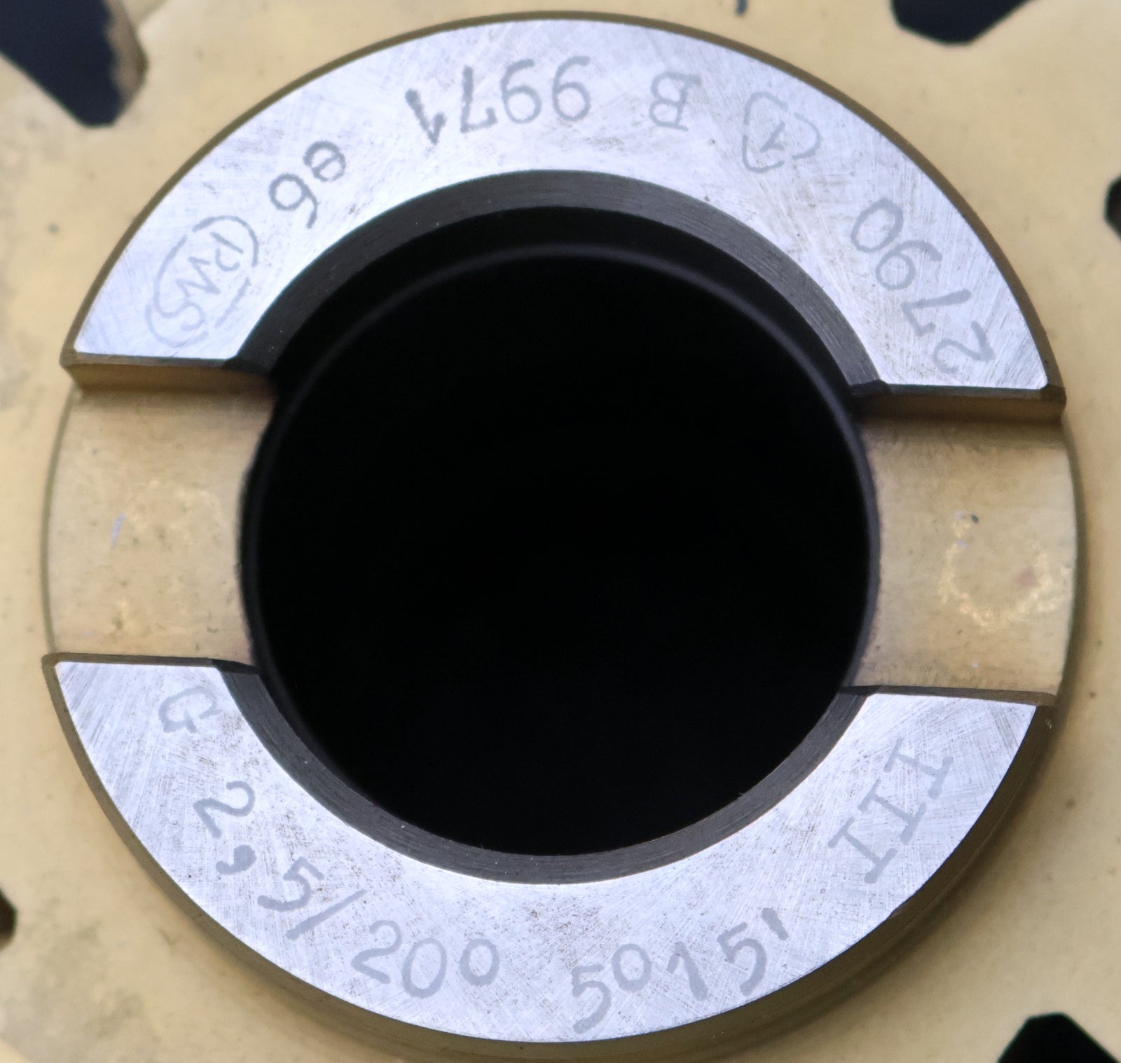 Bild des Artikels PWS-Zahnrad-Wälzfräser-gear-hob-m=-2,5mm-20°-EGW-BPIII-Ø90x106xØ32mm