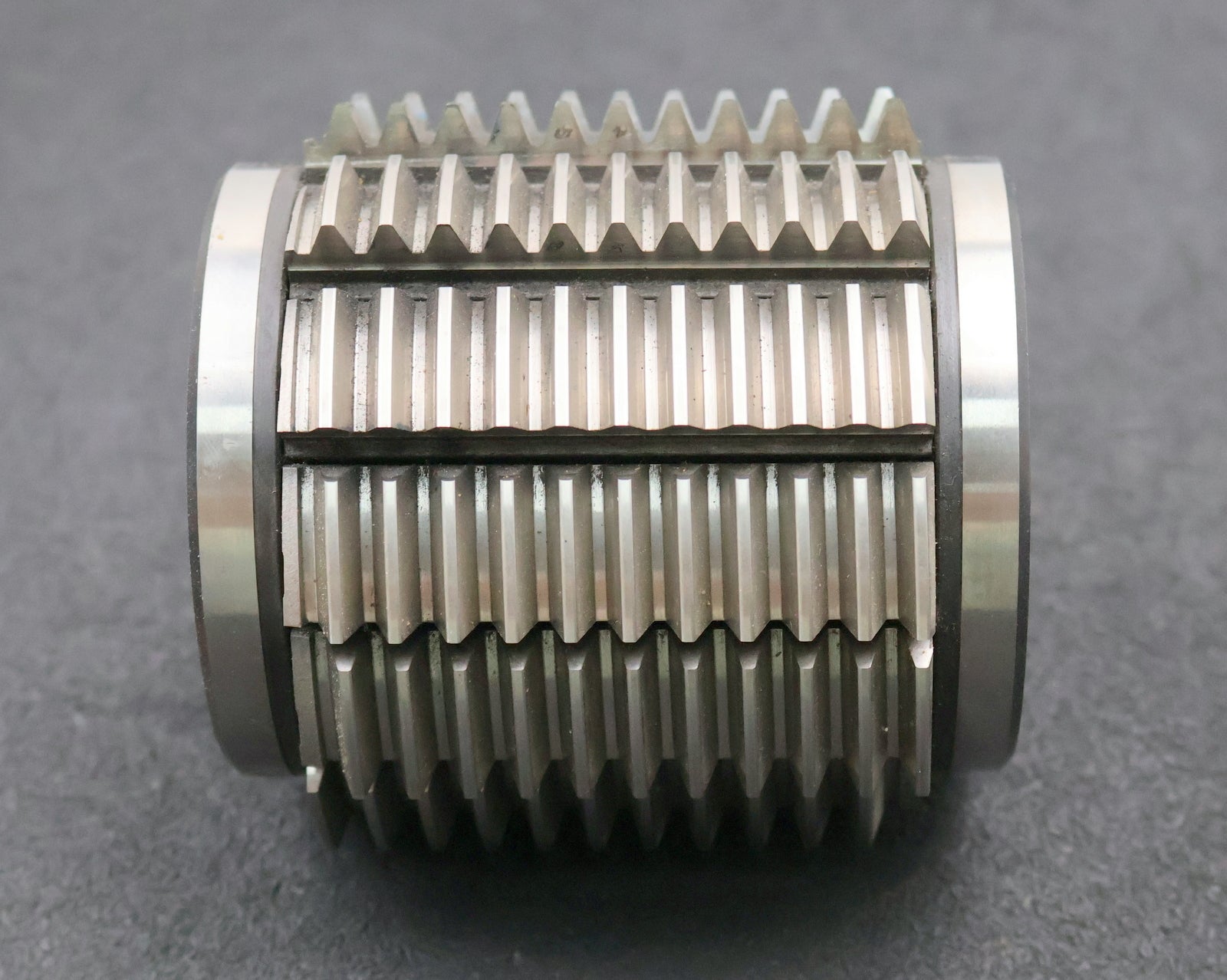 Bild des Artikels FETTE-Zahnrad-Wälzfräser-gear-hob-m=-2,25mm-20°-EGW-Ø102x104xØ32mm-mit-LKN-BPII