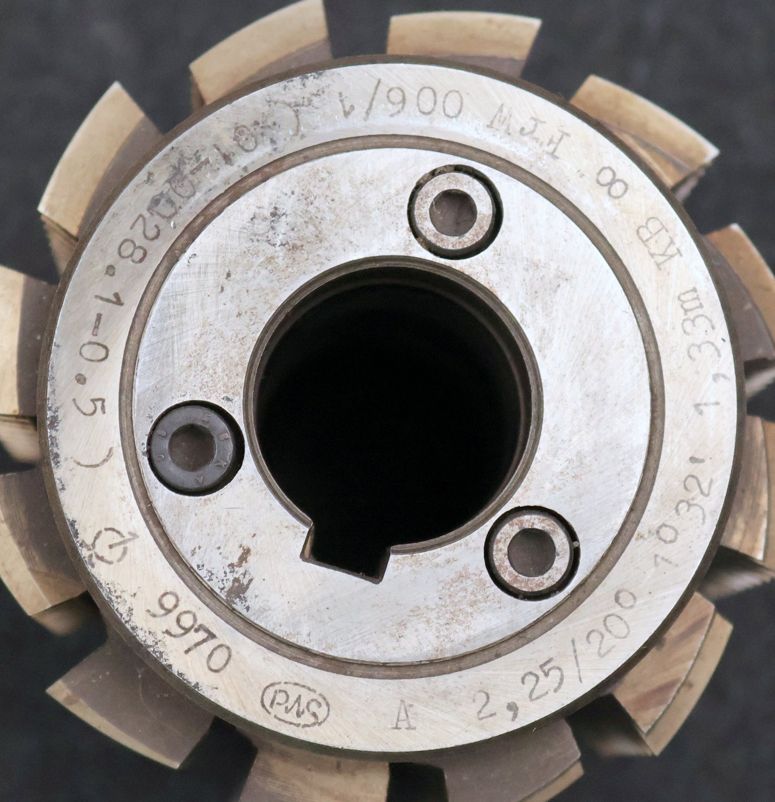 Bild des Artikels PWS-Zahnrad-Wälzfräser-gear-hob-m=-2,25mm-20°-EGW-Ø89x99xØ27mm-mit-LKN