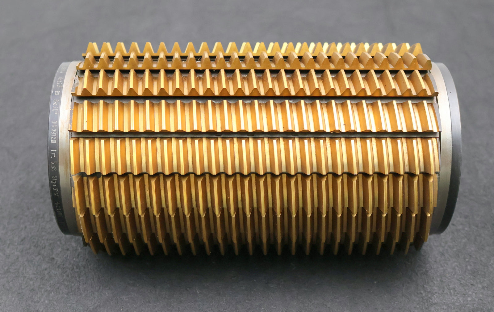 Bild des Artikels FETTE-Zahnrad-Wälzfräser-gear-hob-m=-2,5mm-20°-EGW-Ø122x212xØ40mm-mit-LKN-BPIII