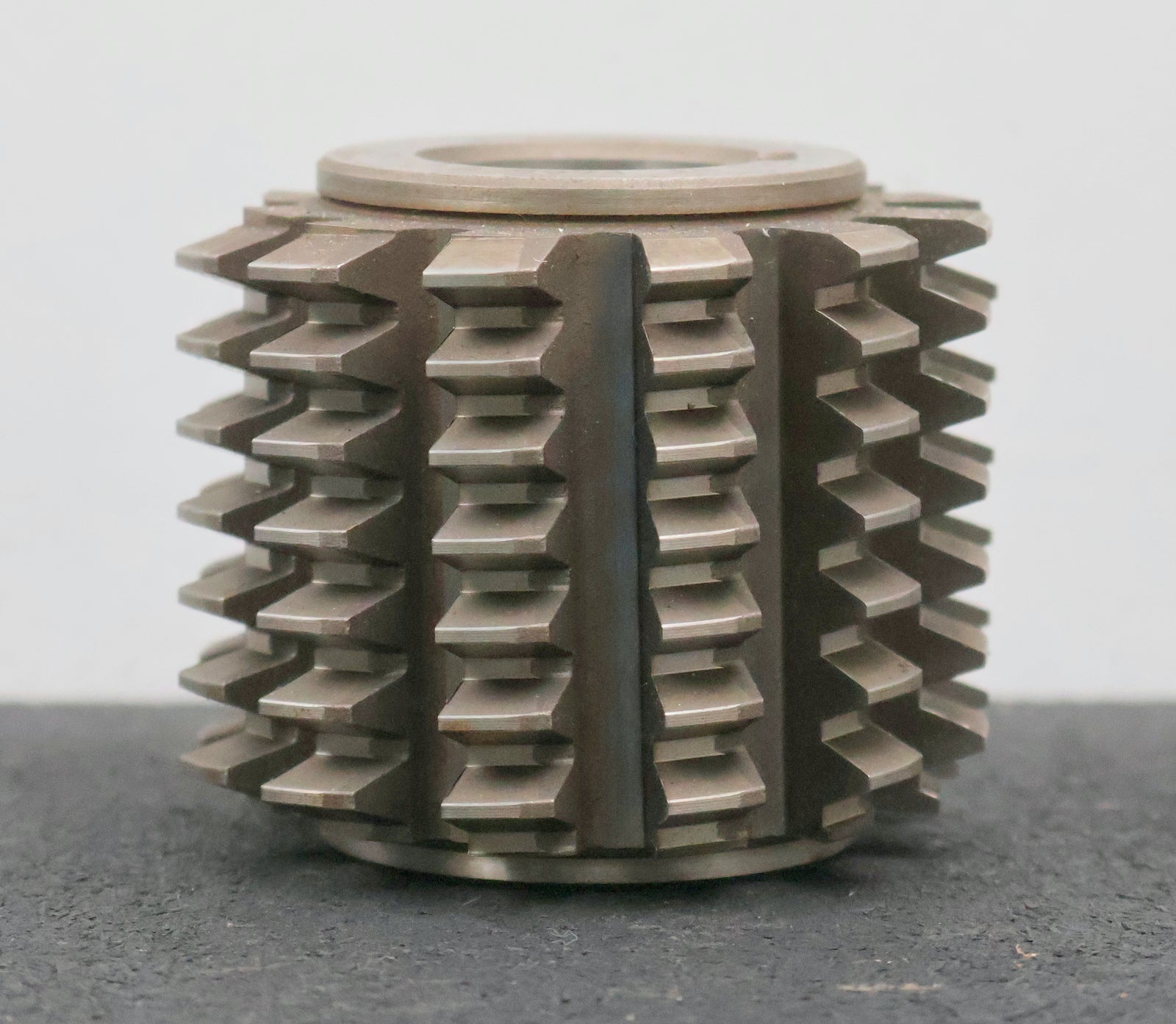 Bild des Artikels PWS-Zahnrad-Wälzfräser-gear-hob-m=-2,25mm-20°-EGW-Ø70x58xØ27mm-mit-LKN-BPIII