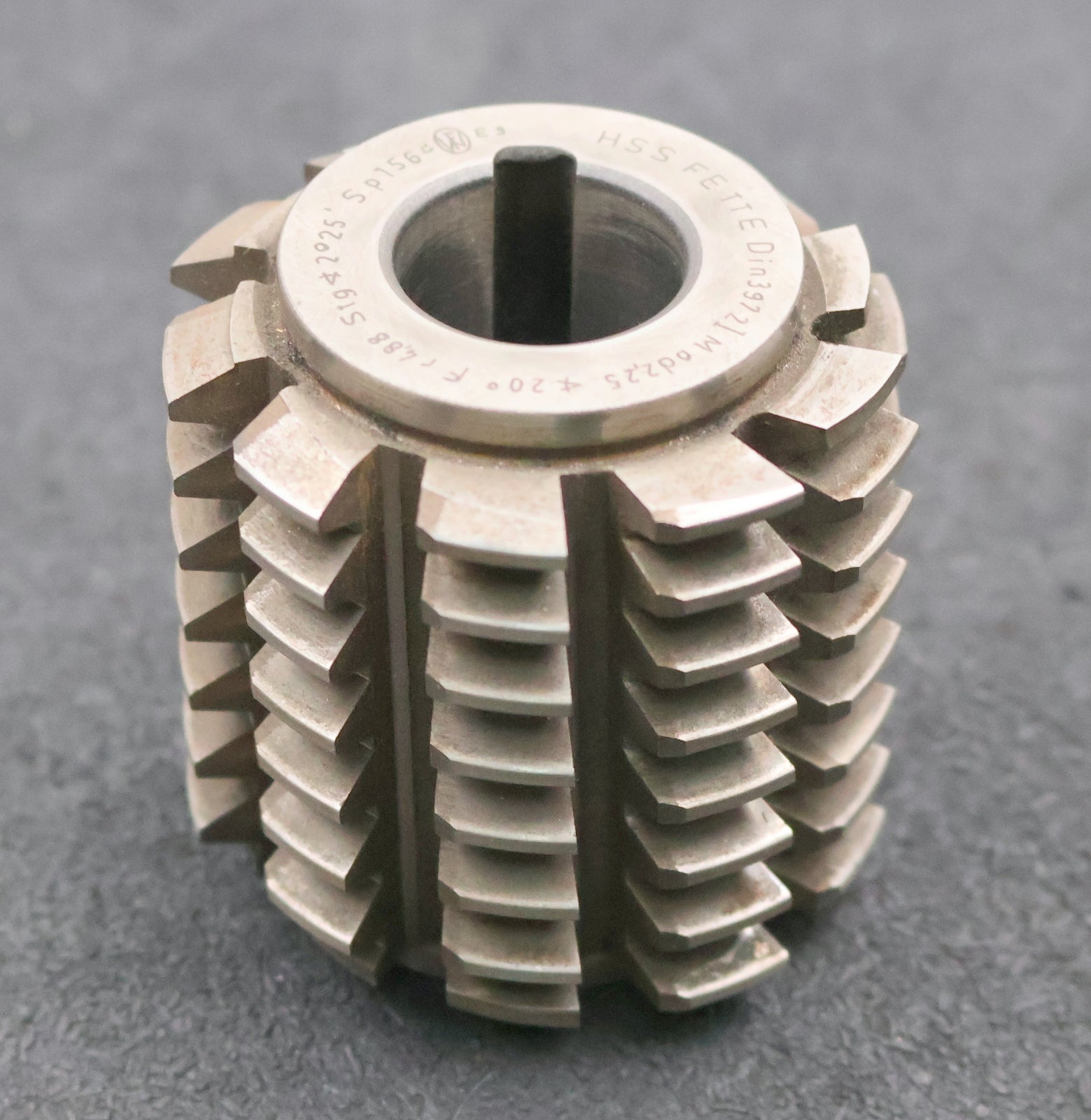 Bild des Artikels FETTE-Zahnrad-Wälzfräser-gear-hob-m=-2,25mm-20°-EGW-Ø60x60xØ22mm-mit-LKN