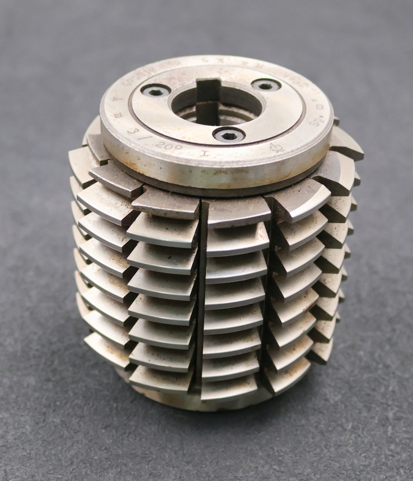 Bild des Artikels PWS-Zahnrad-Wälzfräser-gear-hob-m=-3mm-20°-EGW-Ø92x97xØ27mm-mit-LKN-BPI