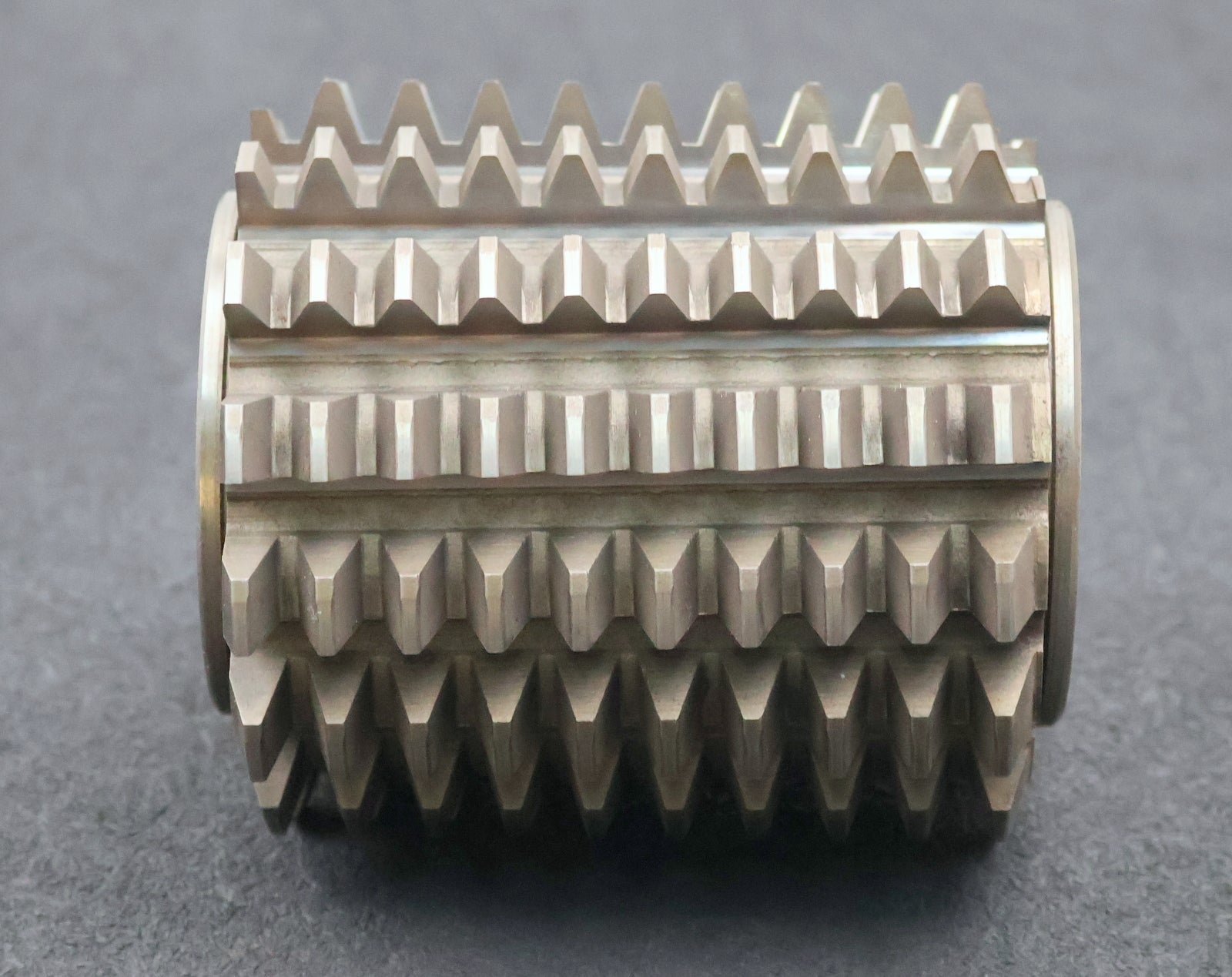 Bild des Artikels PWS-Zahnrad-Wälzfräser-gear-hob-m=-3,25mm-20°-EGW-Ø100x109xØ40mm-BPIII-1gg.-Re.