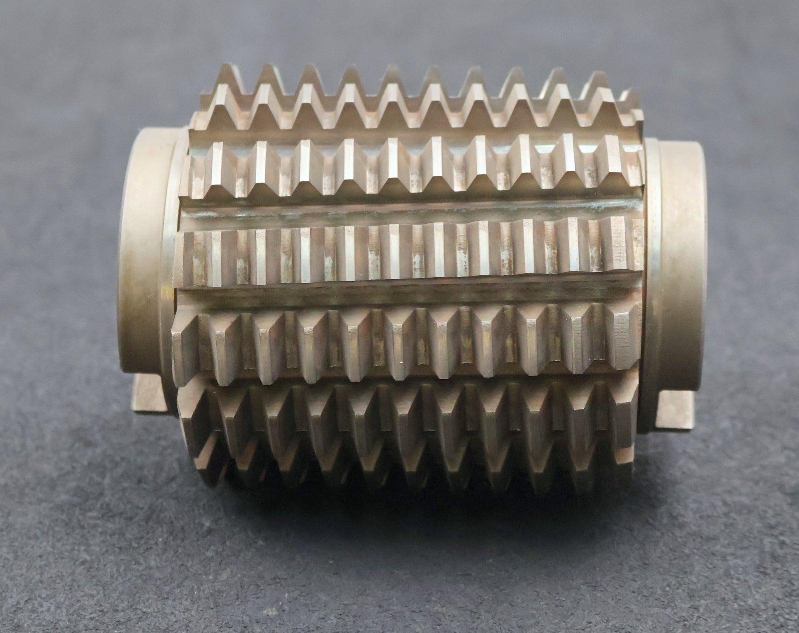 Bild des Artikels PWS-Zahnrad-Wälzfräser-gear-hob-m=-3mm-20°-EGW-Ø100x129xØ40mm-BPIII-2gg.-Re