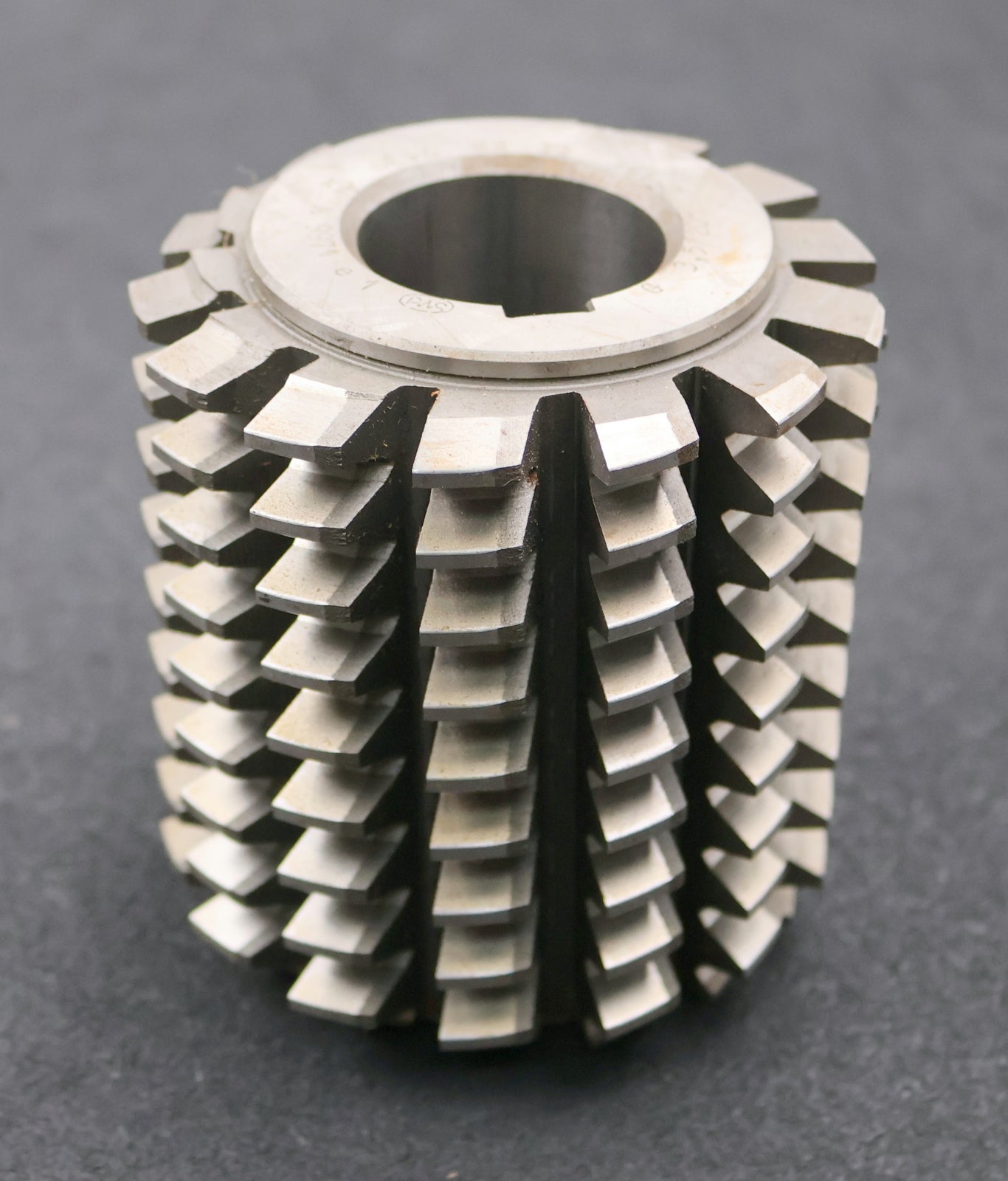 Bild des Artikels PWS-Zahnrad-Wälzfräser-gear-hob-m=-3,5mm-20°-EGW-Ø100x110xØ40mm-LKN-BPII
