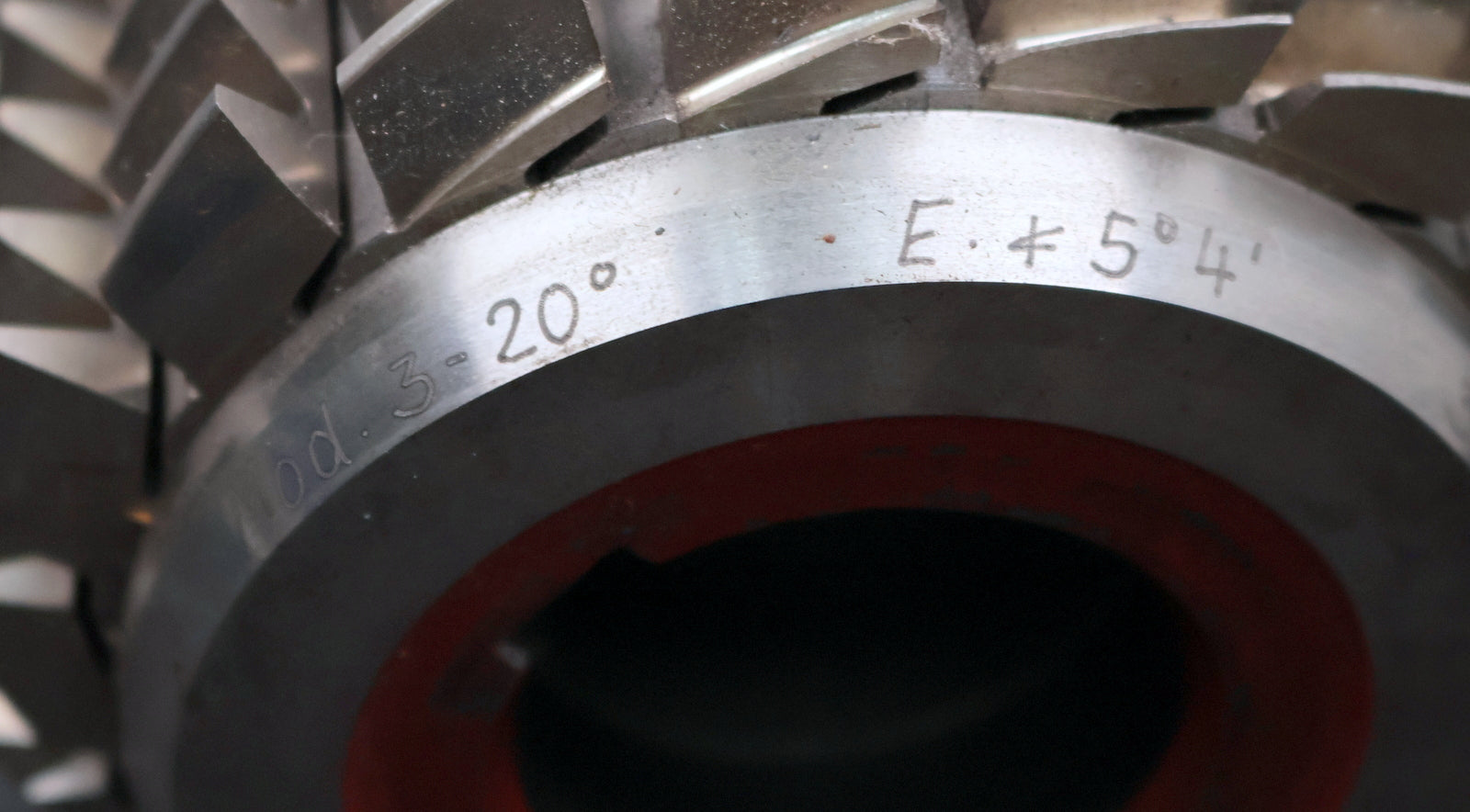 Bild des Artikels PWS-Zahnrad-Wälzfräser-gear-hob-m=-3mm-20°-EGW-Ø112x208xØ40mm-mit-LKN-BPIII