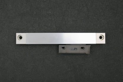 Bild des Artikels HEIDENHAIN-Linear-Messgeber-LS476-Messlänge-120mm-ID-329986-02-mit-Lesekopf