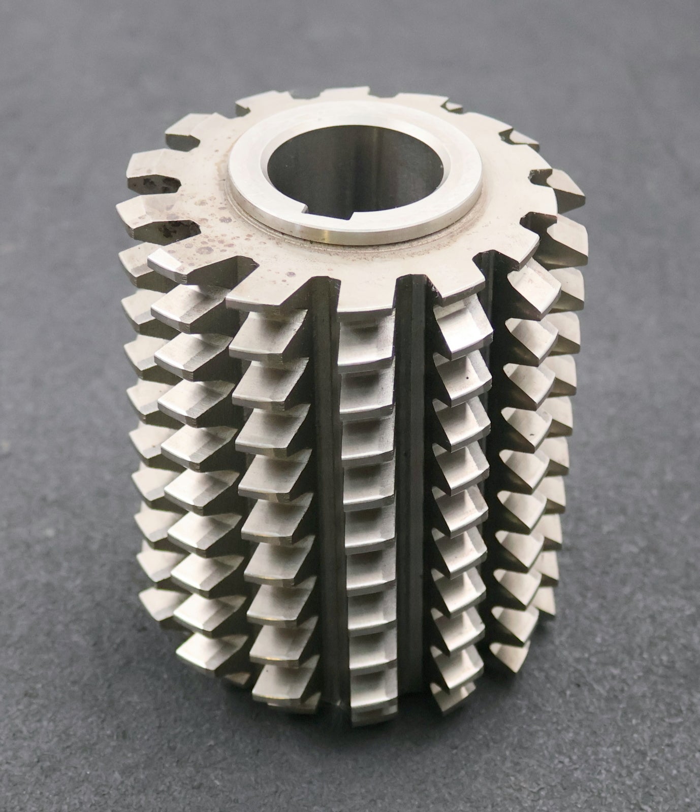 Bild des Artikels PWS-Zahnrad-Wälzfräser-gear-hob-m=-4mm-20°-EGW-Ø109x136xØ40mm-mit-LKN-BPII
