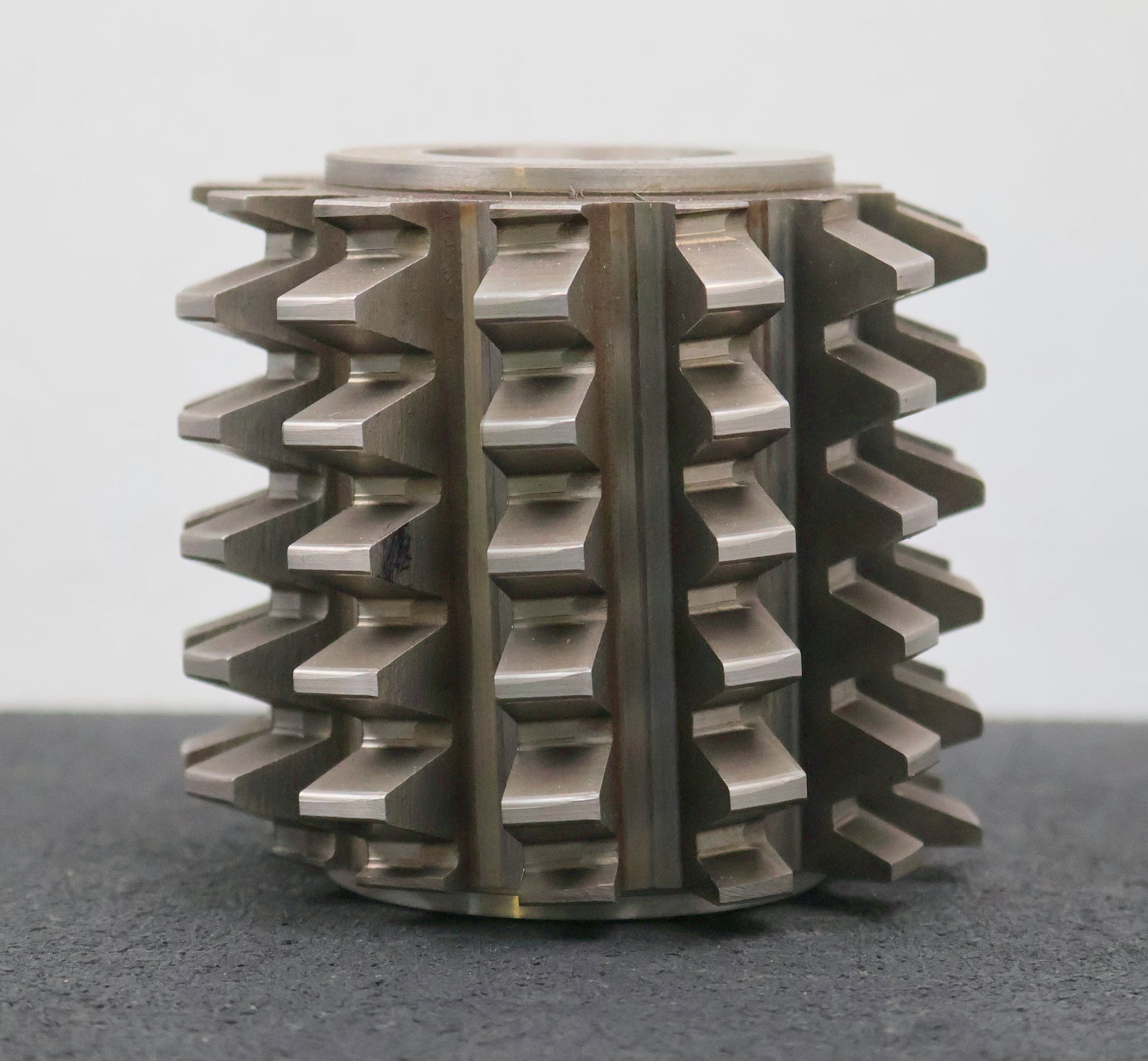 Bild des Artikels PWS-Zahnrad-Wälzfräser-gear-hob-m=-4mm-20°-EGW-Ø87x79xØ32mm-mit-LKN-BPII