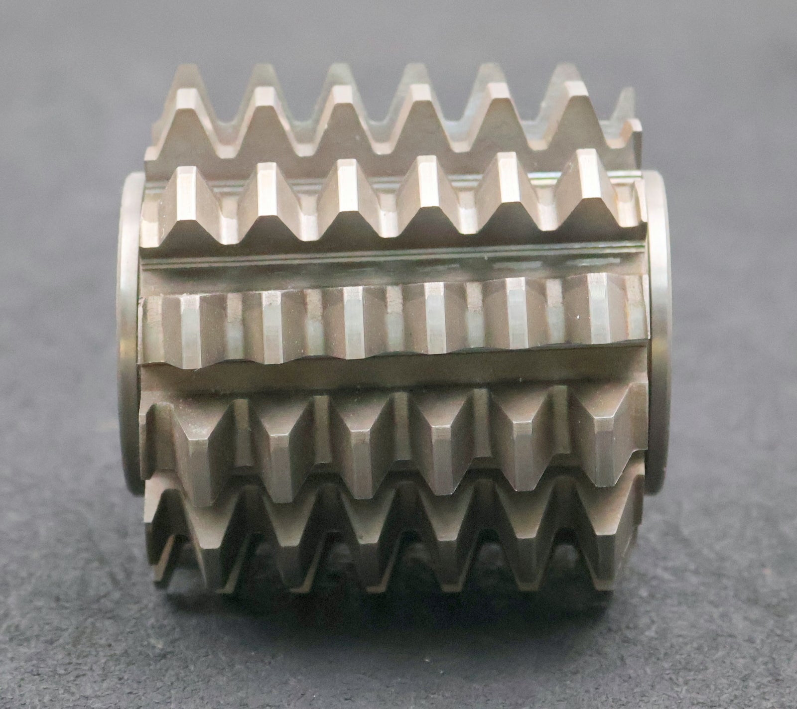 Bild des Artikels PWS-Zahnrad-Wälzfräser-gear-hob-m=-4mm-20°-EGW-Ø90x89xØ32mm-mit-LKN-BPII