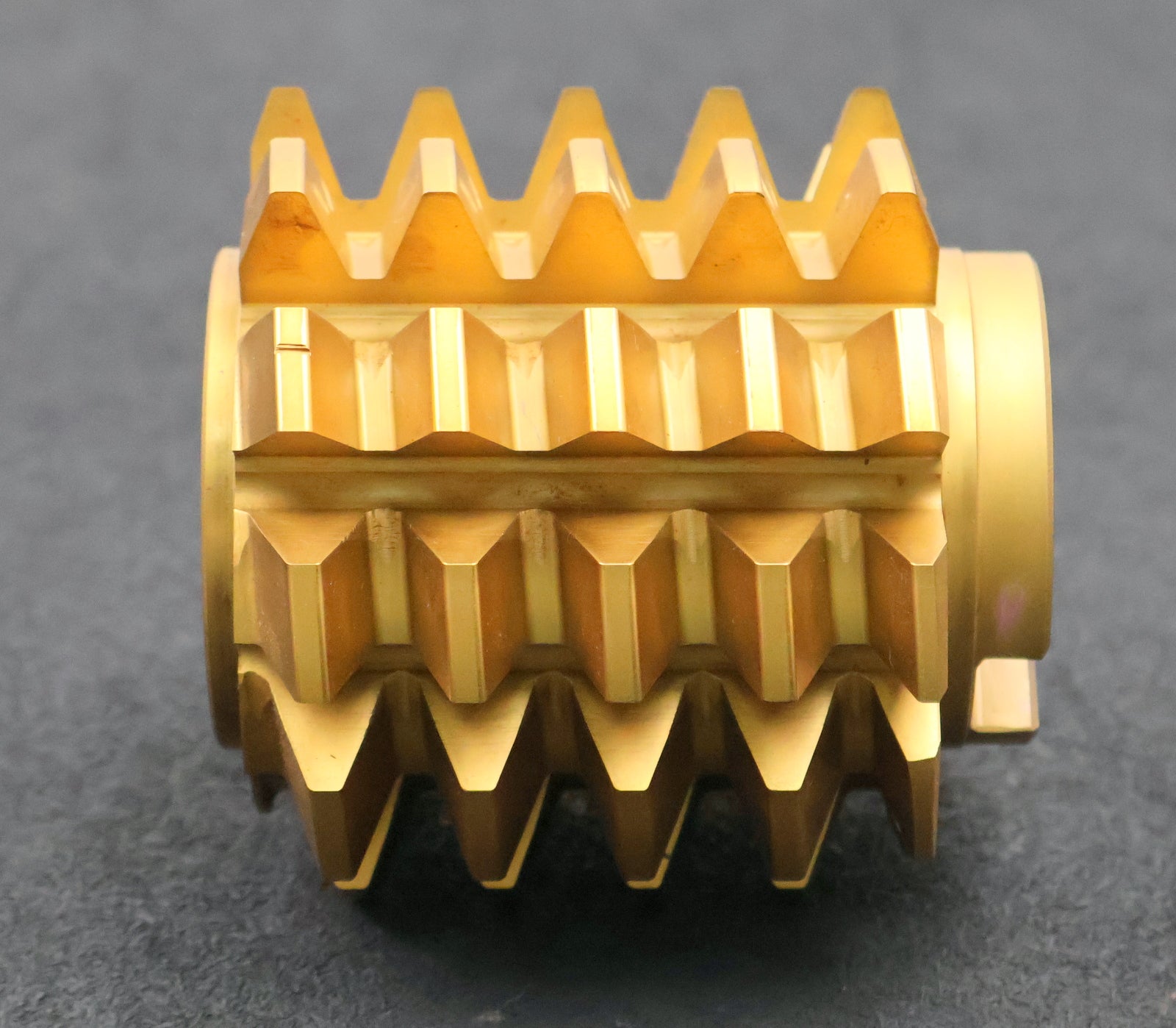 Bild des Artikels FETTE-Zahnrad-Wälzfräser-gear-hob-m=-5,5mm-20°-EGW-Ø99x98xØ32mm-BPII