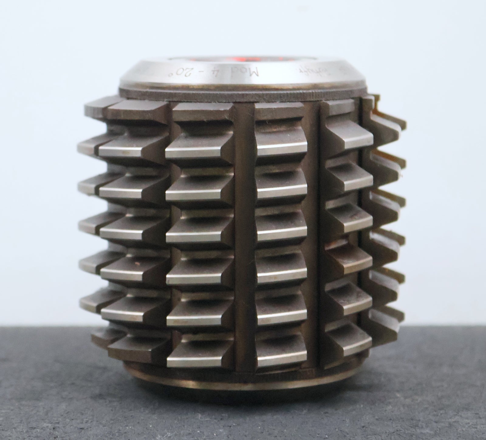 Bild des Artikels SAAZOR-Zahnrad-Wälzfräser-gear-hob-m=-4mm-20°-EGW-Ø107x106xØ32mm-mit-LKN-BPI