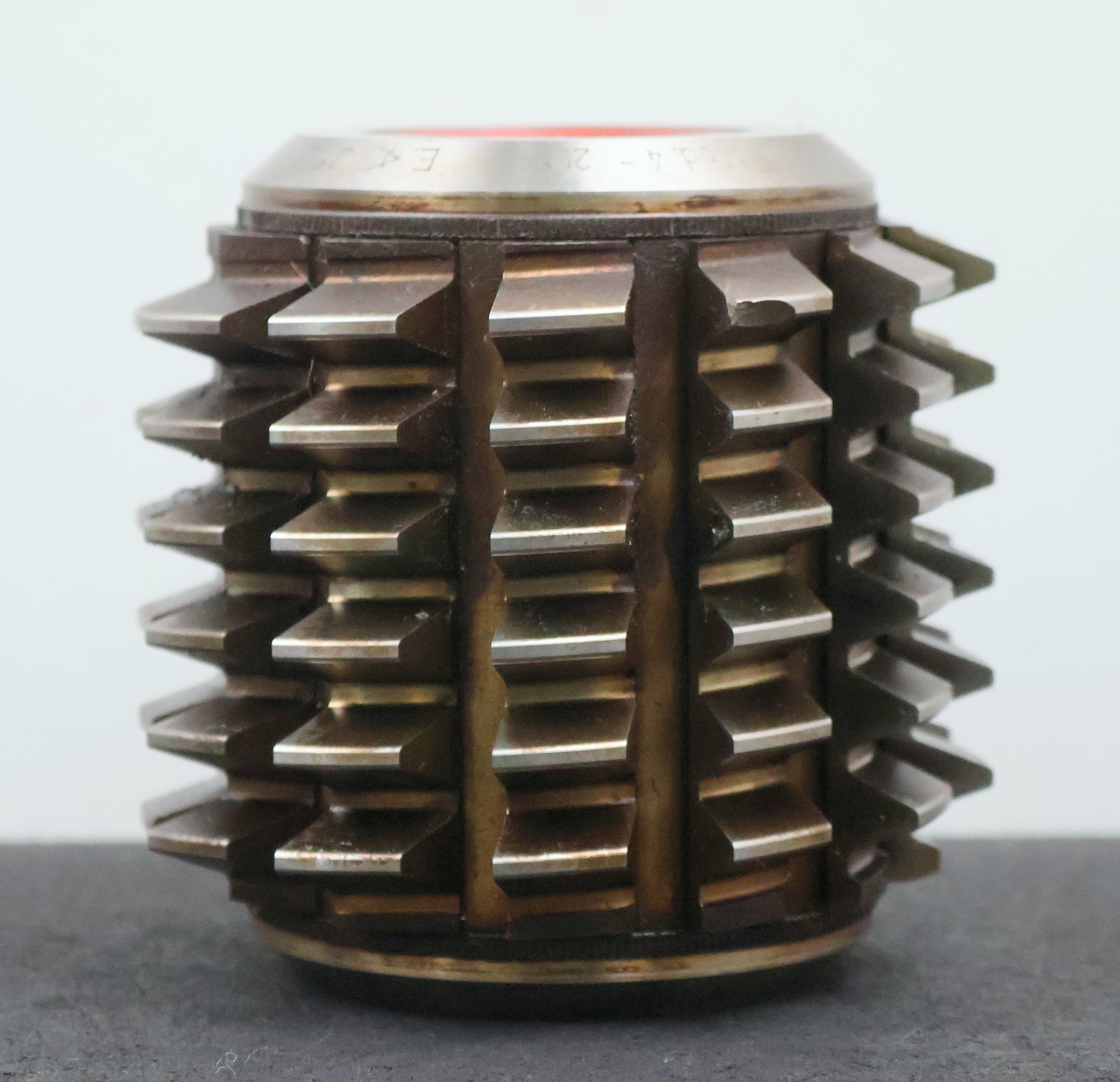 Bild des Artikels SAAZOR-Zahnrad-Wälzfräser-gear-hob-Vorfräser-m=-4mm-20°-EGW-Ø107x106xØ32mm