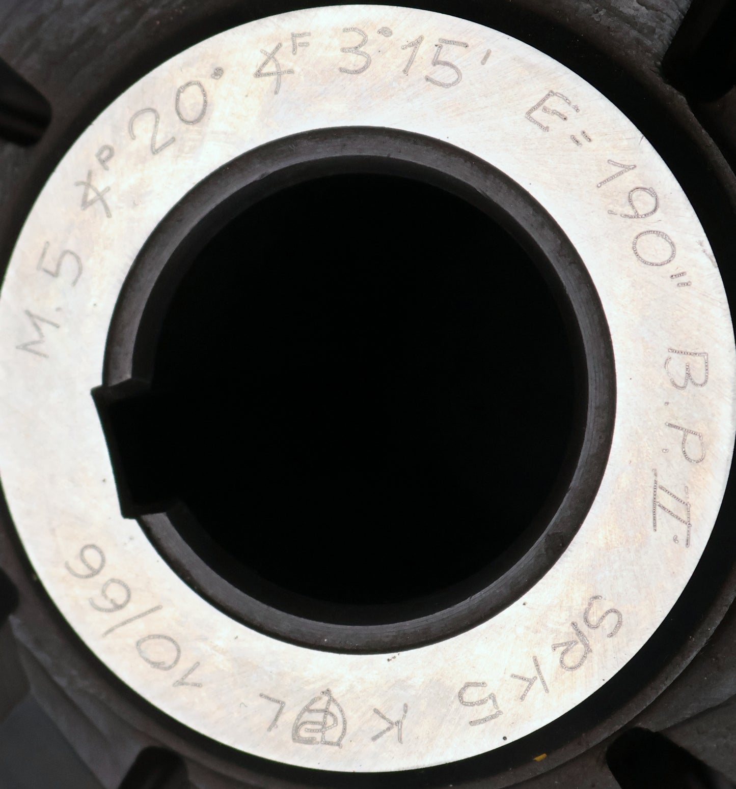 Bild des Artikels KL-Zahnrad-Wälzfräser-gear-hob-m=-5mm-20°-EGW-Ø99x89xØ32mm-mit-LKN-BPII