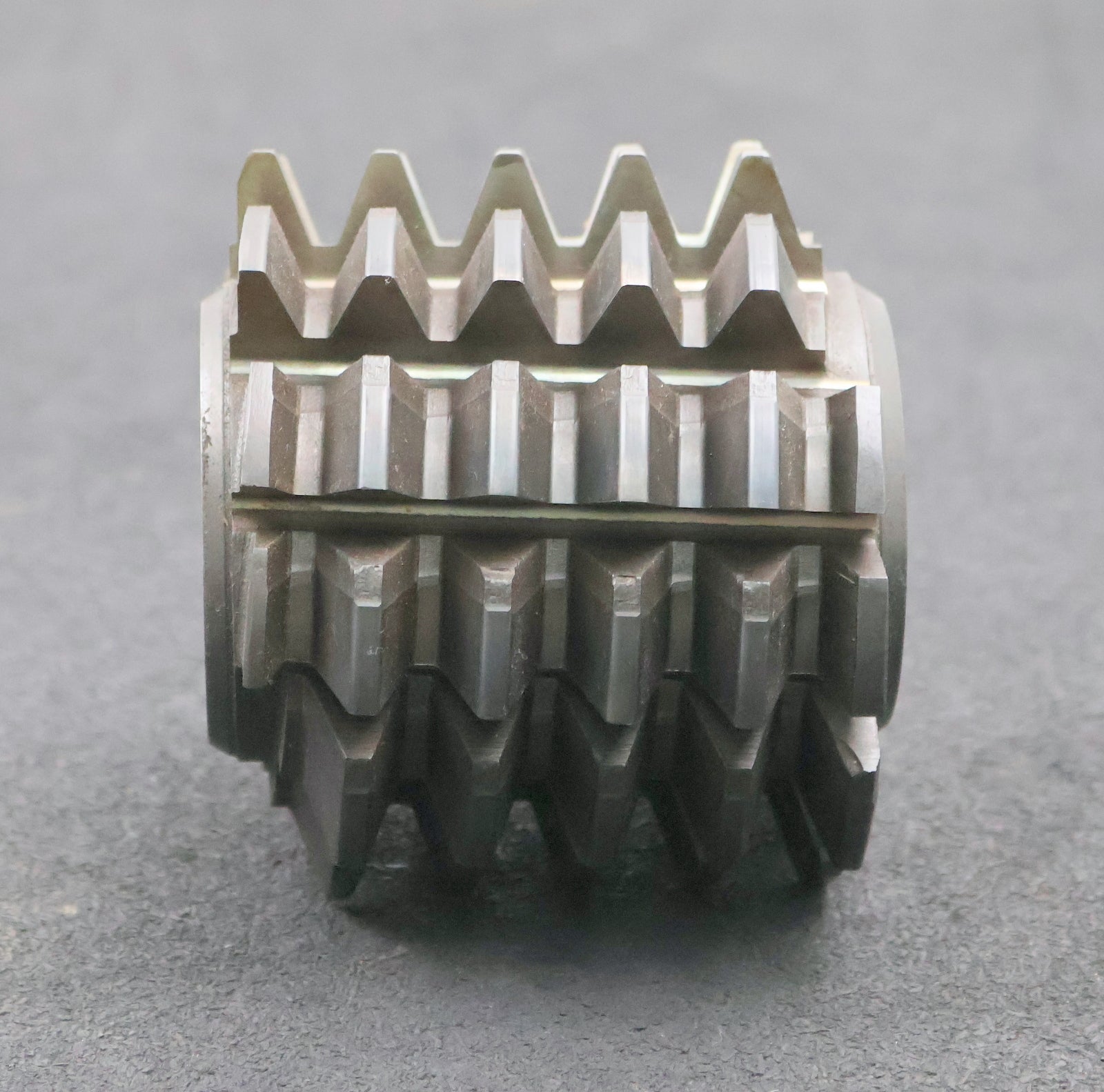 Bild des Artikels KL-Zahnrad-Wälzfräser-gear-hob-m=-5mm-20°-EGW-Ø99x89xØ32mm-mit-LKN-BPII