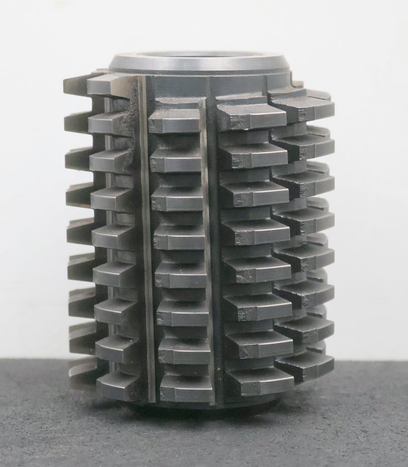 Bild des Artikels KL-Zahnrad-Wälzfräser-gear-hob-m=-3,5mm-10°-EGW-Ø84x106xØ32mm-mit-LKN