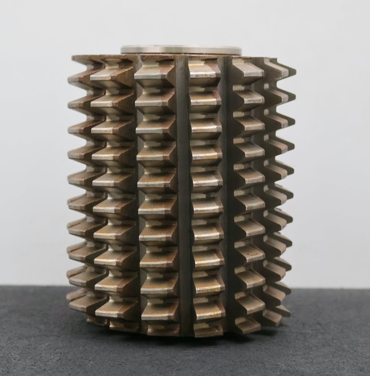 Bild des Artikels PWS-Zahnrad-Wälzfräser-gear-hob-m=-3,75mm-20°-EGW-Ø111x136xØ40mm-mit-LKN-BPII