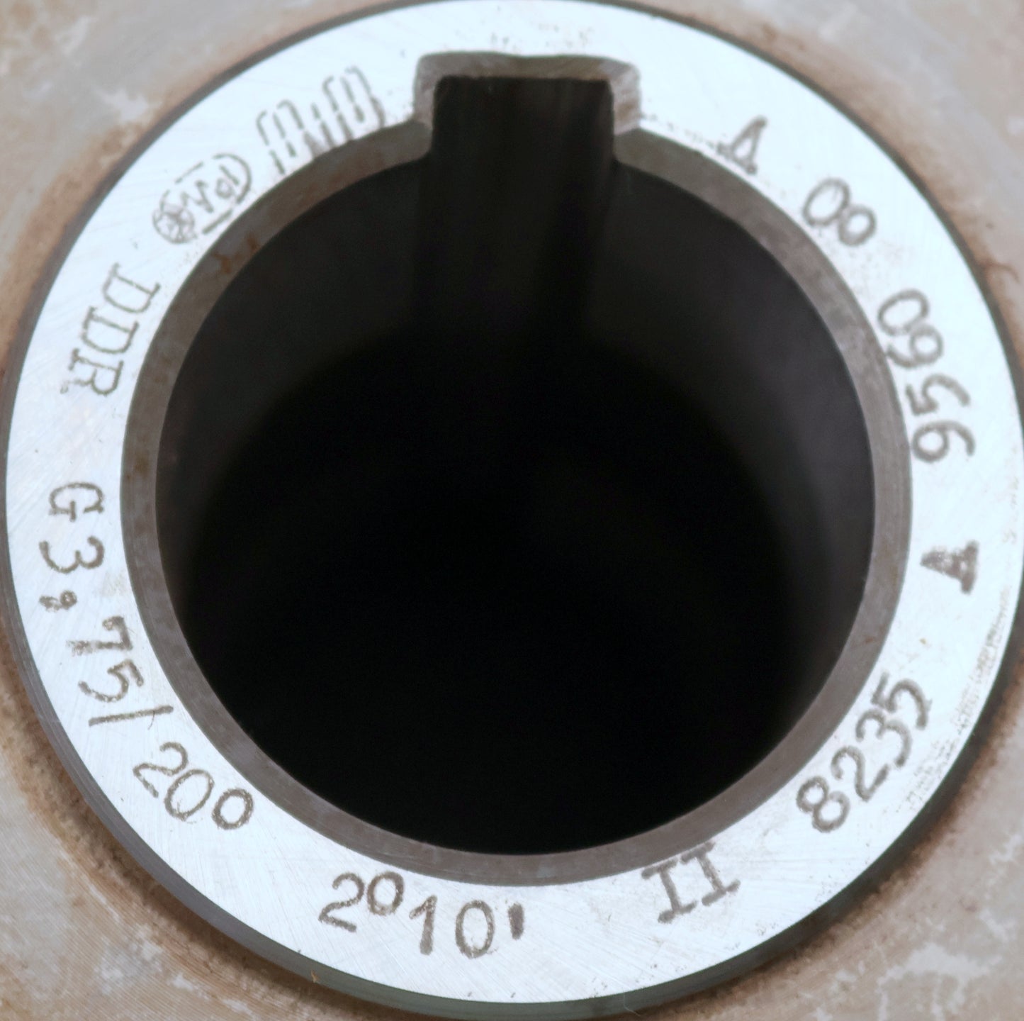 Bild des Artikels PWS-Zahnrad-Wälzfräser-gear-hob-m=-3,75mm-20°-EGW-Ø111x136xØ40mm-mit-LKN-BPII