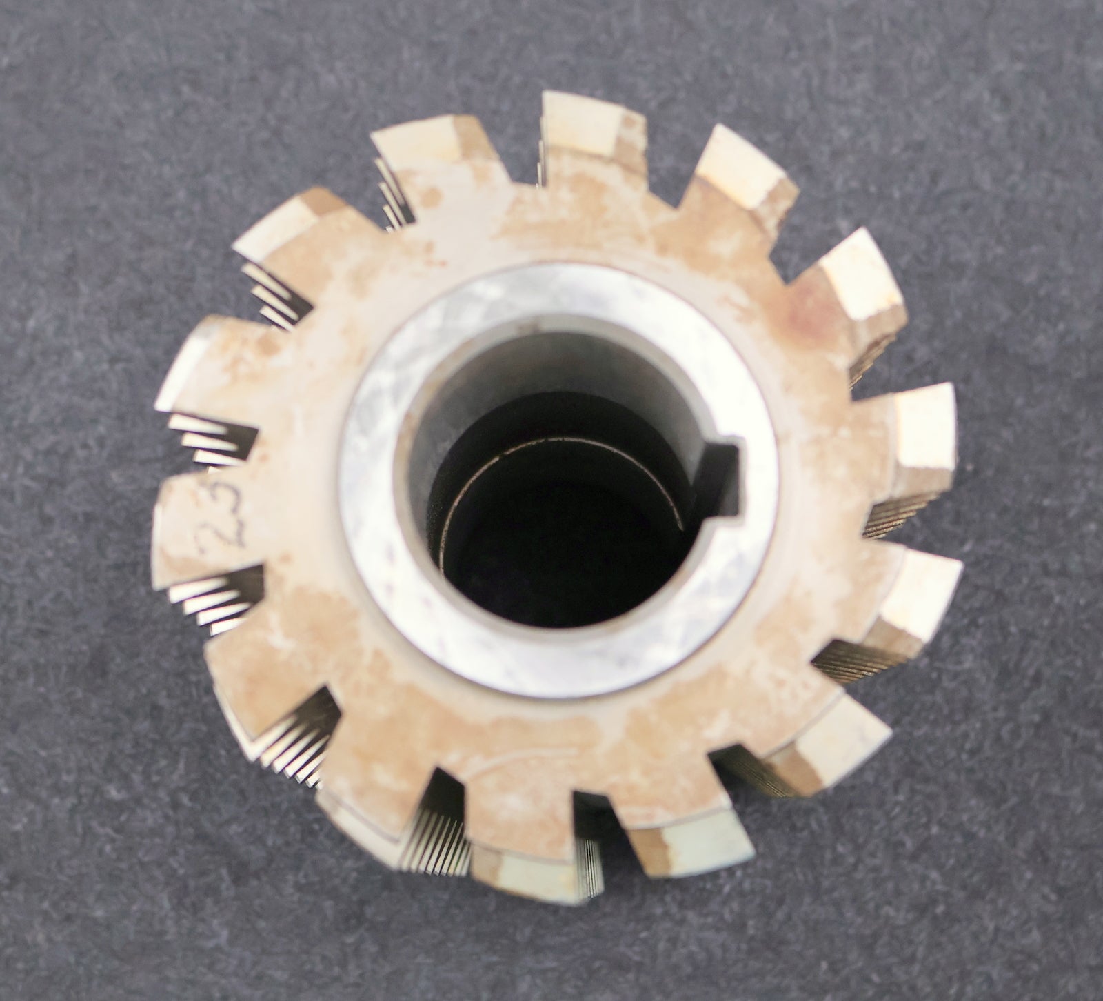 Bild des Artikels PWS-Zahnrad-Wälzfräser-gear-hob-m=-3,75mm-20°-EGW-Ø111x136xØ40mm-mit-LKN-BPII