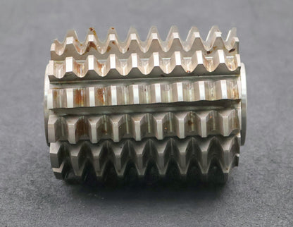 Bild des Artikels PWS-Zahnrad-Wälzfräser-gear-hob-m=-4,5mm-20°-EGW-Ø107x136xØ40mm-mit-LKN-BPII