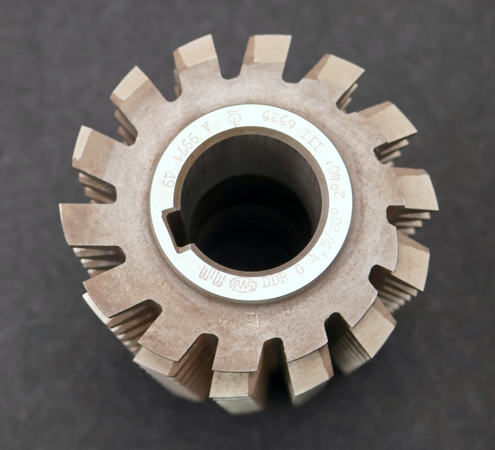Bild des Artikels PWS-Zahnrad-Wälzfräser-gear-hob-m=-4,5mm-20°-EGW-Ø110x136xØ40mm-mit-LKN-BPIII