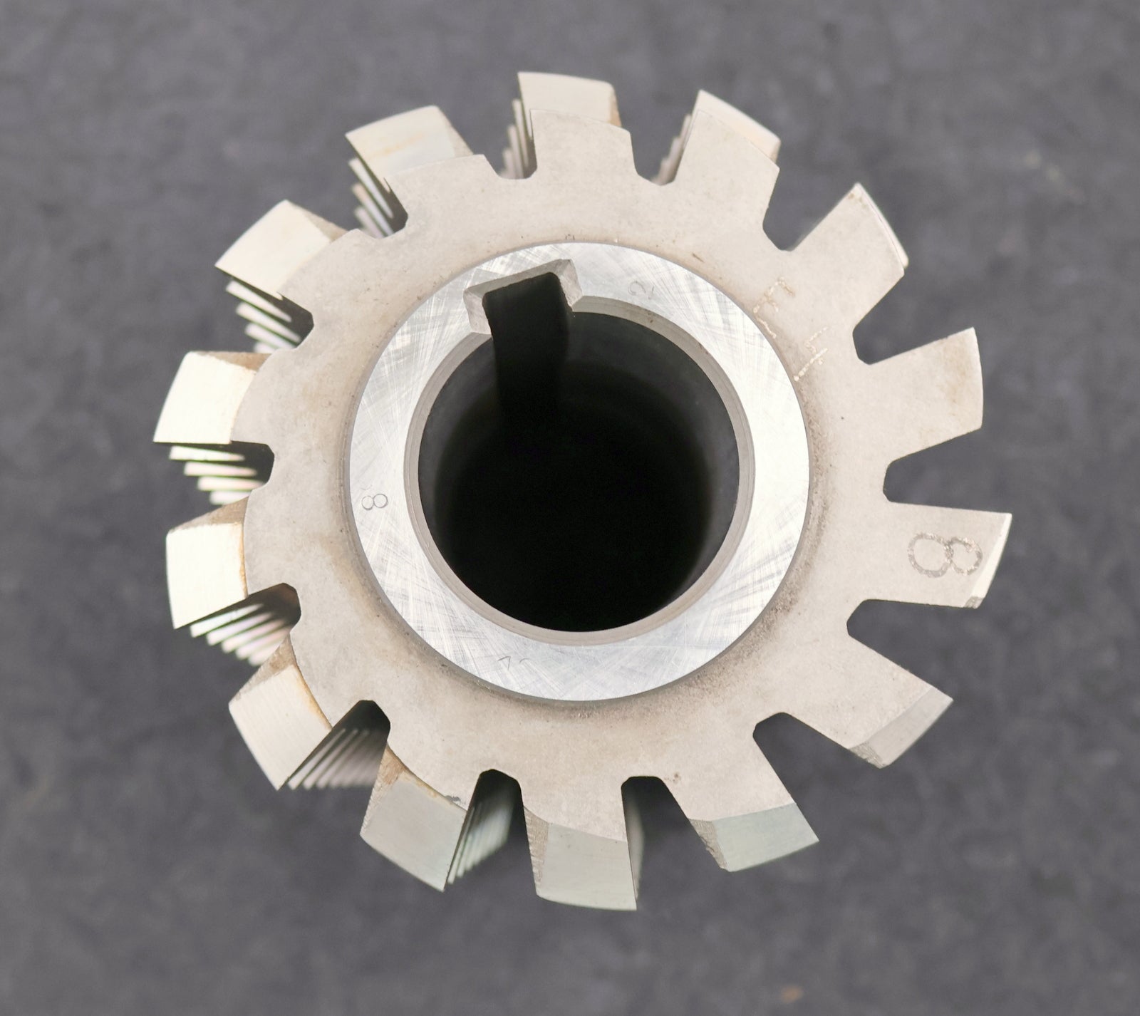 Bild des Artikels PWS-Zahnrad-Wälzfräser-gear-hob-m=-4,5mm-20°-EGW-Ø110x136xØ40mm-mit-LKN-BPIII