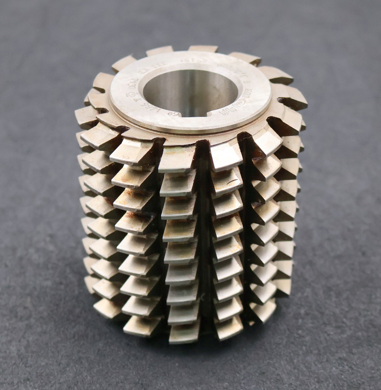 Bild des Artikels PWS-Zahnrad-Wälzfräser-gear-hob-m=-3,5mm-20°-EGW-Ø99x109xØ40mm-mit-LKN-BPIII