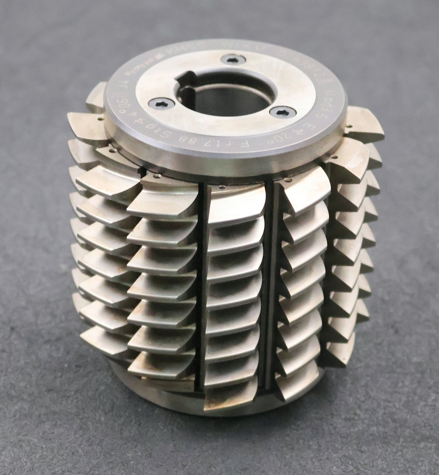 Bild des Artikels FETTE-Zahnrad-Wälzfräser-gear-hob-m=-3,5mm-20°-EGW-Ø110x112xØ32mm-mit-LKN-BPIII