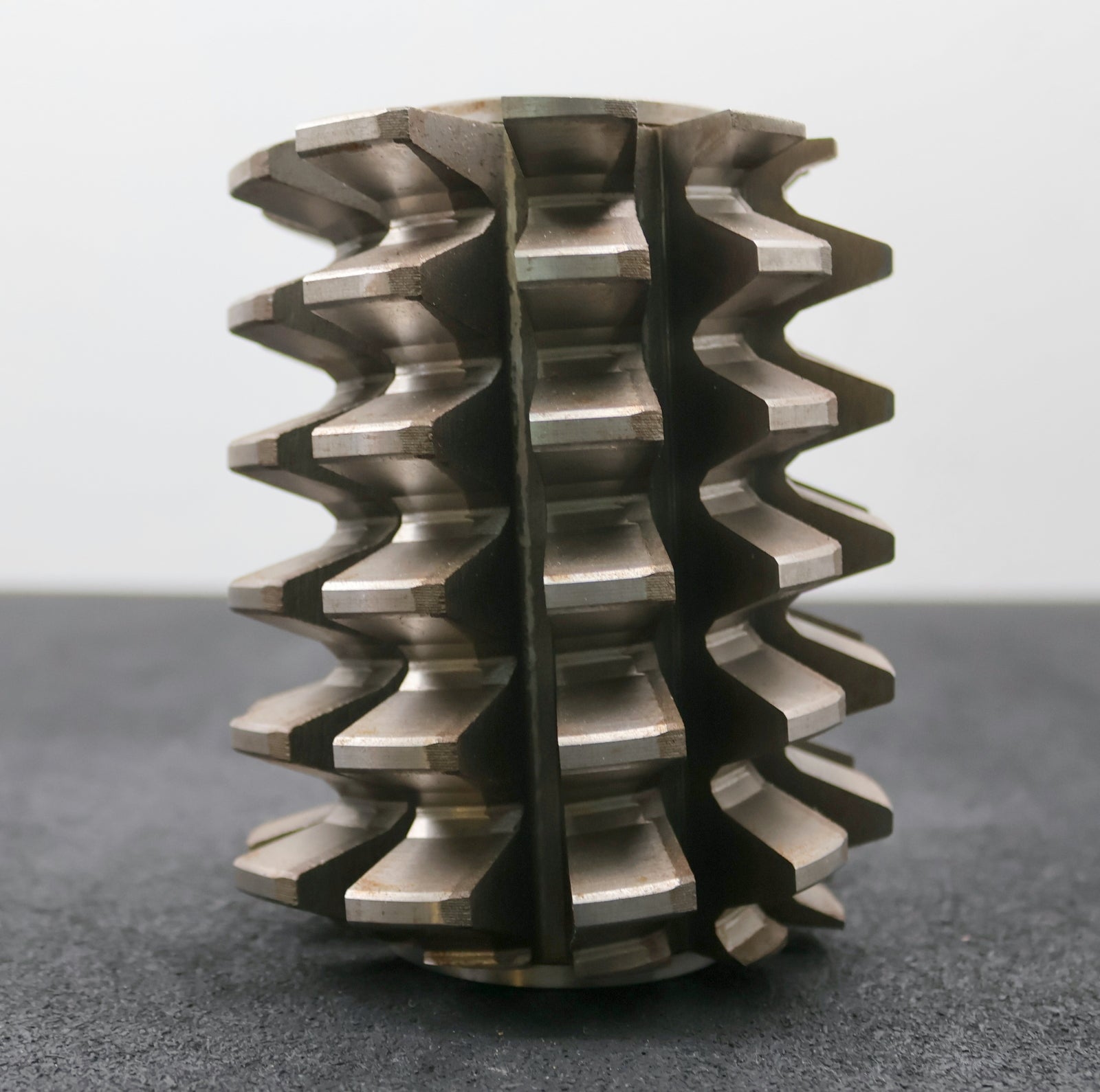 Bild des Artikels PWS-Zahnrad-Wälzfräser-gear-hob-m=-7mm-20°-EGW-Ø110x135xØ40mm-mit-LKN-BPII