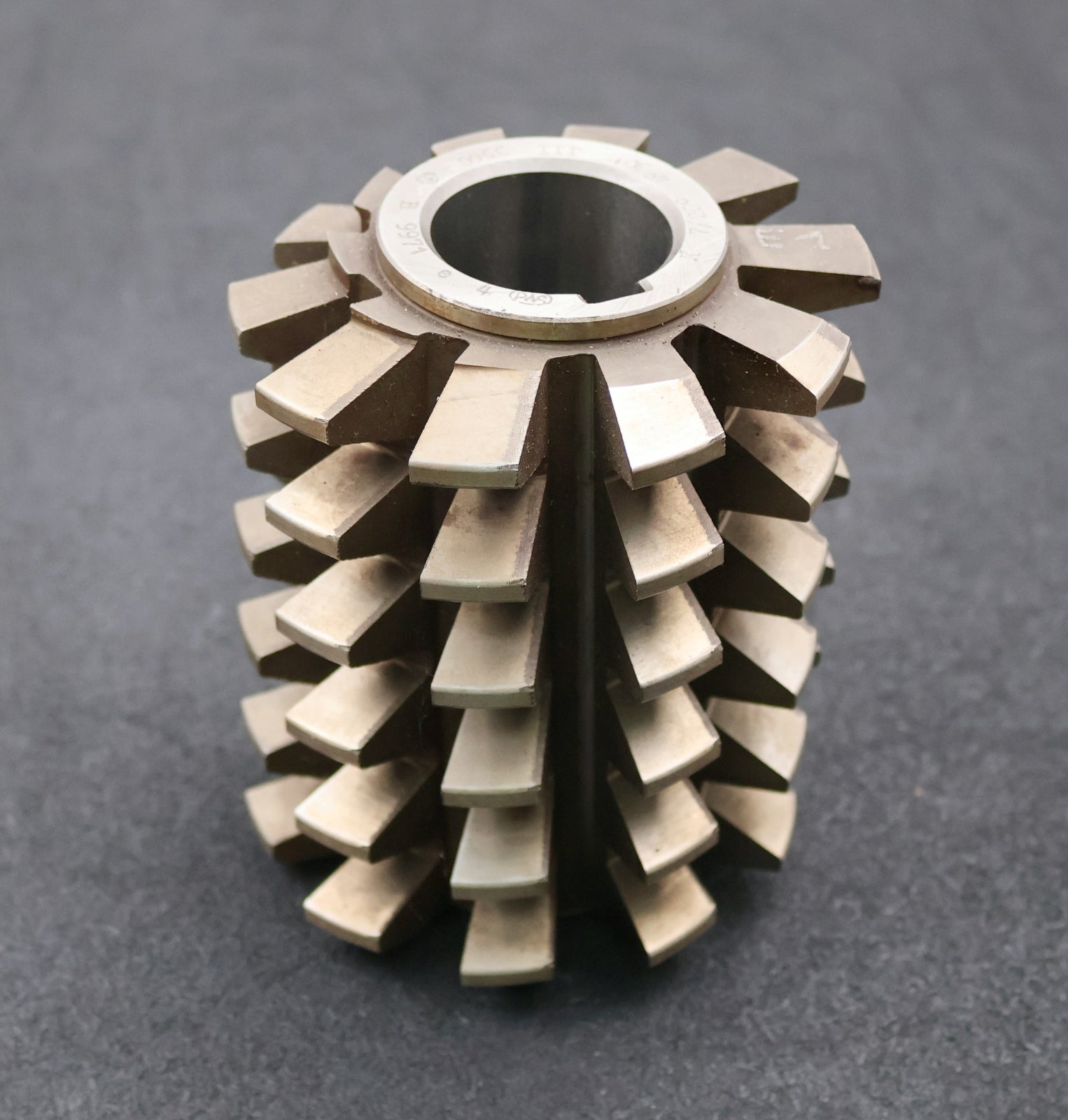 Bild des Artikels PWS-Zahnrad-Wälzfräser-gear-hob-m=-7mm-20°-EGW-Ø110x135xØ40mm-mit-LKN-BPIII