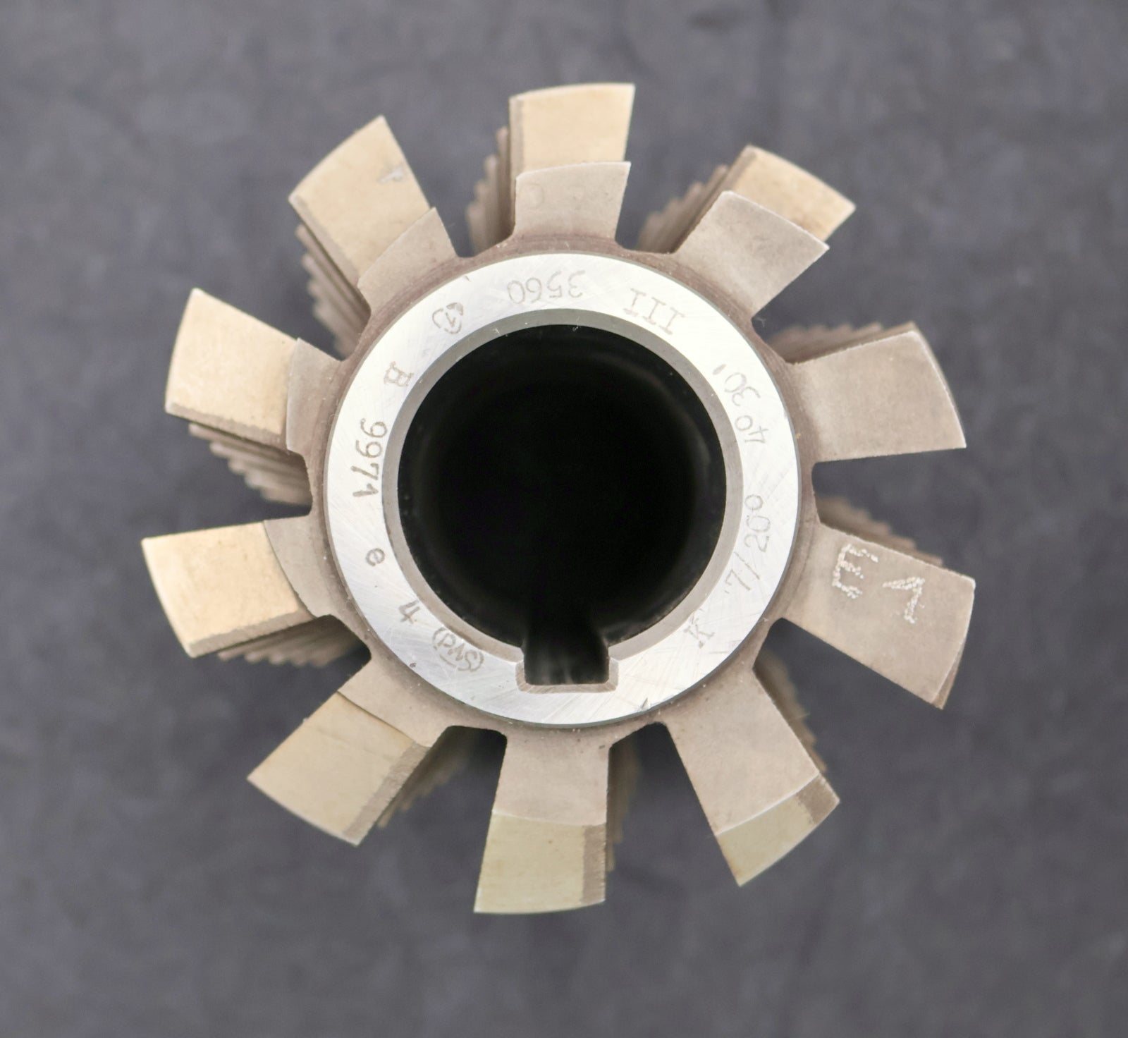 Bild des Artikels PWS-Zahnrad-Wälzfräser-gear-hob-m=-7mm-20°-EGW-Ø110x135xØ40mm-mit-LKN-BPIII