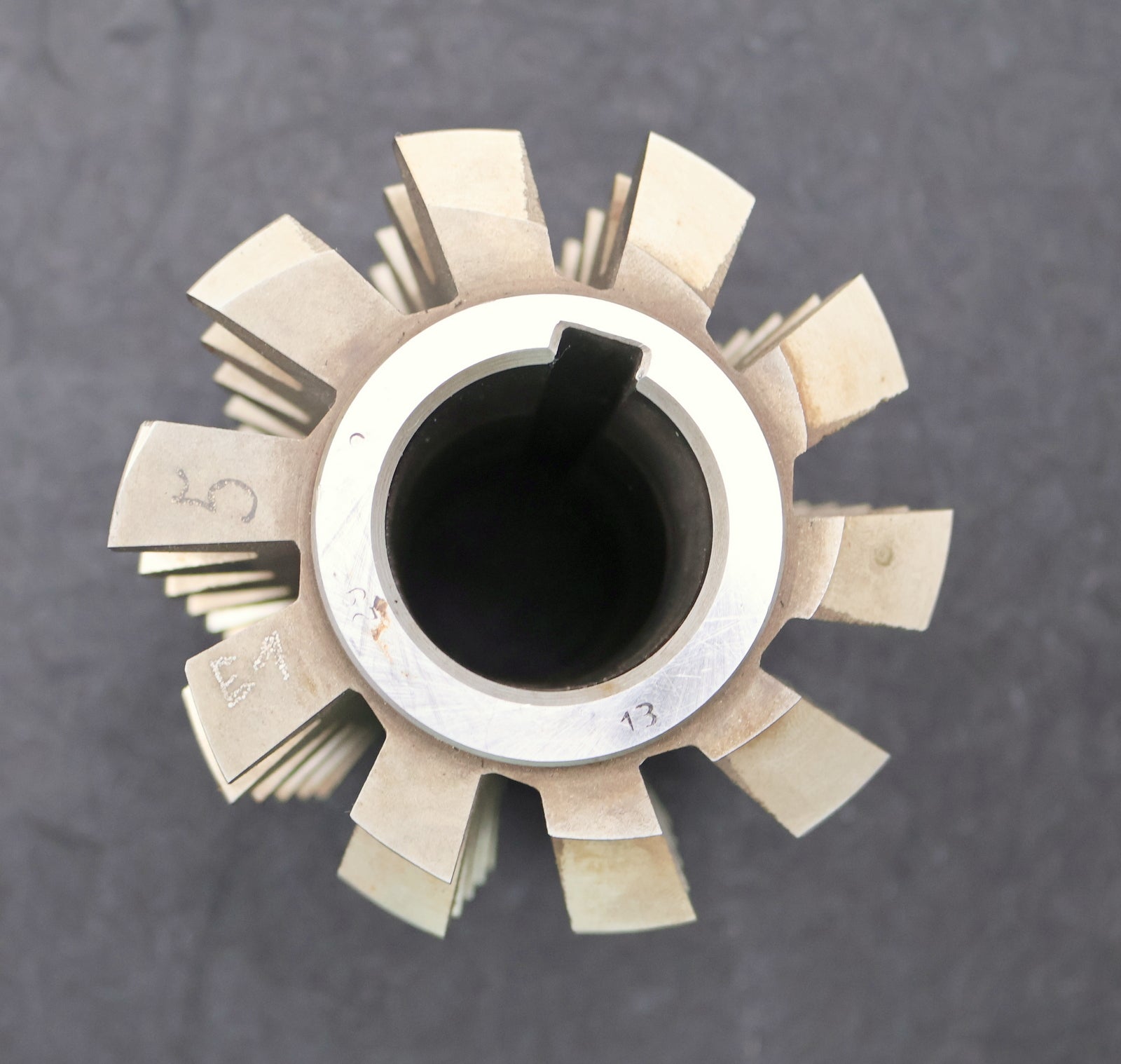 Bild des Artikels PWS-Zahnrad-Wälzfräser-gear-hob-m=-7mm-20°-EGW-Ø110x135xØ40mm-mit-LKN-BPIII