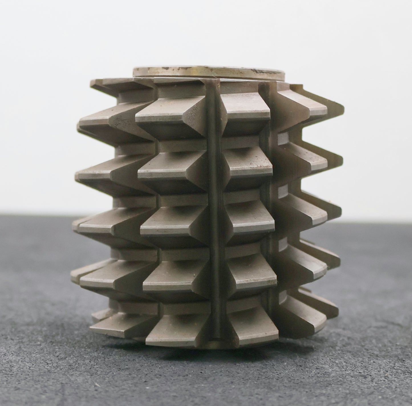 Bild des Artikels PWS-Zahnrad-Wälzfräser-gear-hob-m=-6,5mm-20°-EGW-Ø106x109xØ40mm-mit-LKN-BPIV